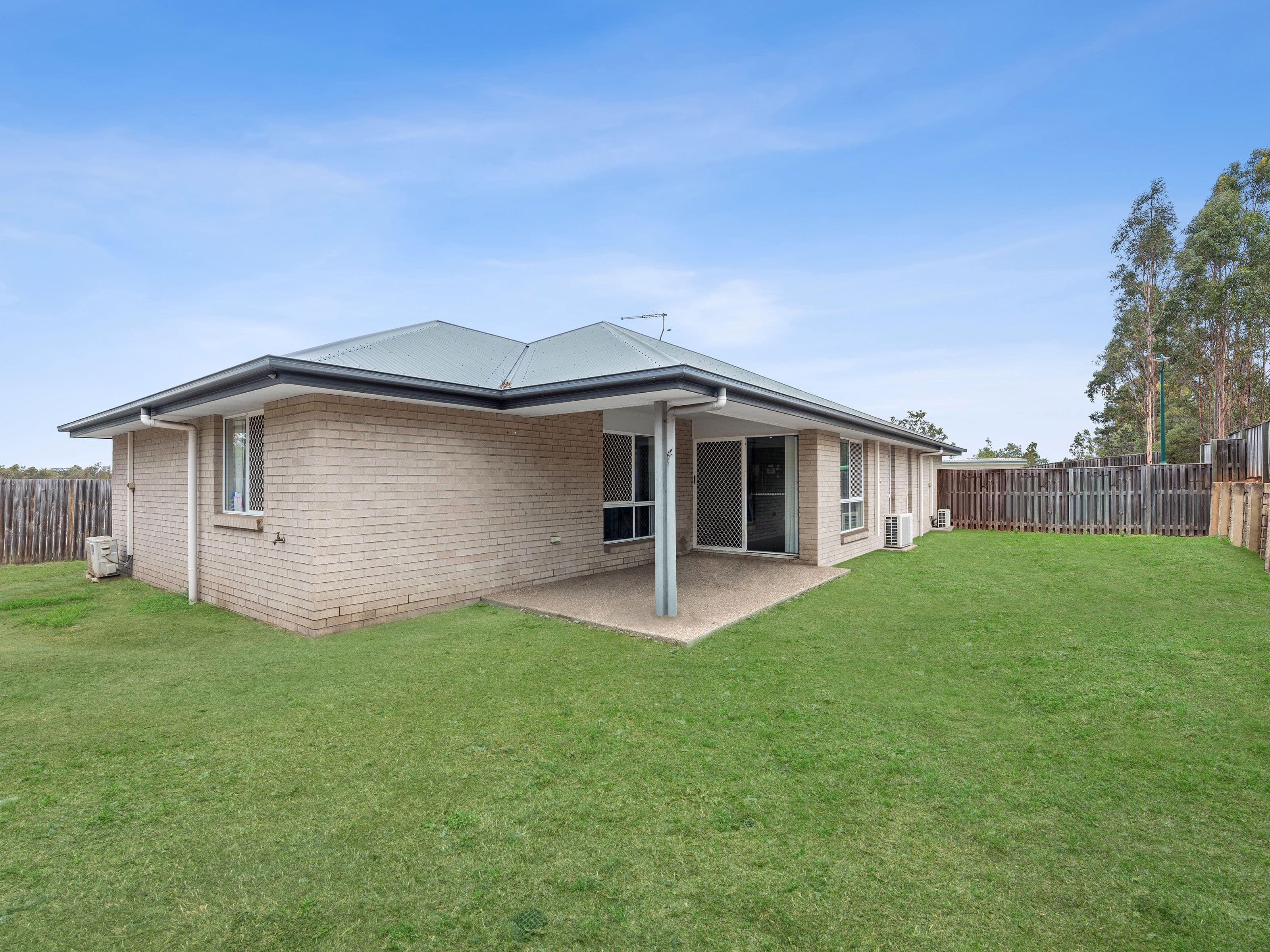 24 Goldenwood Crescent, Fernvale QLD 4306, Fernvale - Thumbnail 4