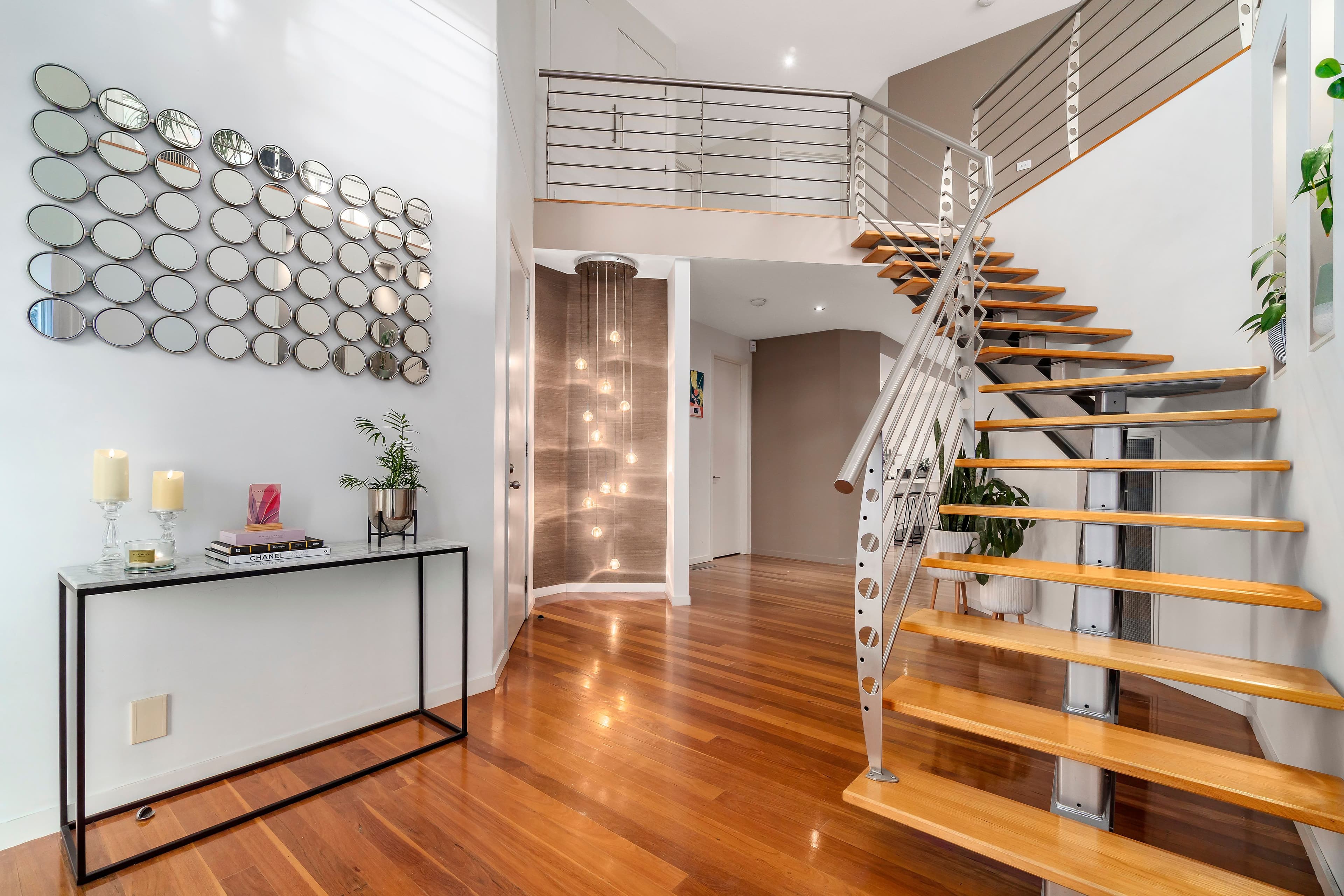 38 Amersham Drive, Wantirna VIC 3152, Wantirna - Thumbnail 2