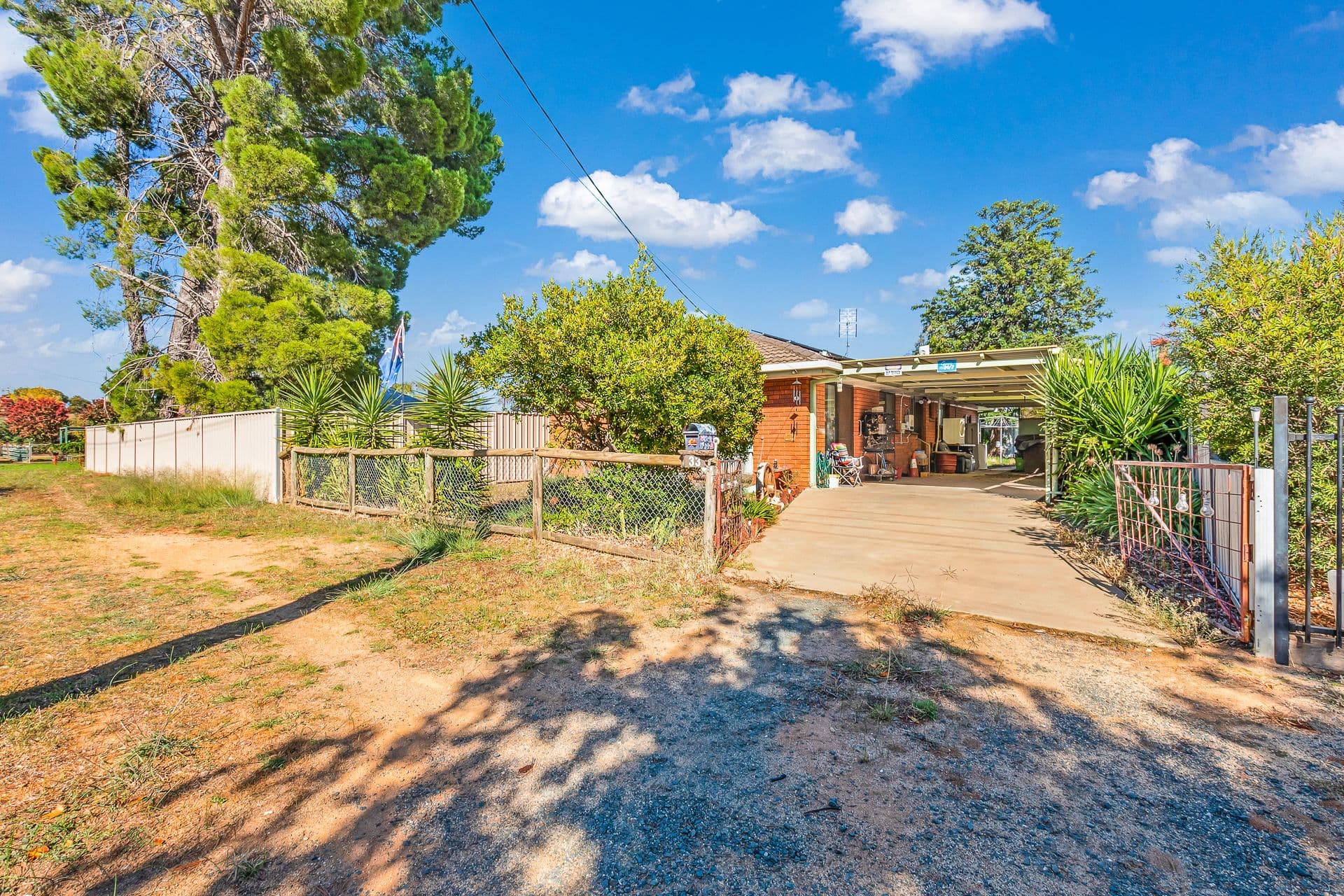 33 Livingstone Street, Mathoura NSW 2710, Mathoura - Image 1