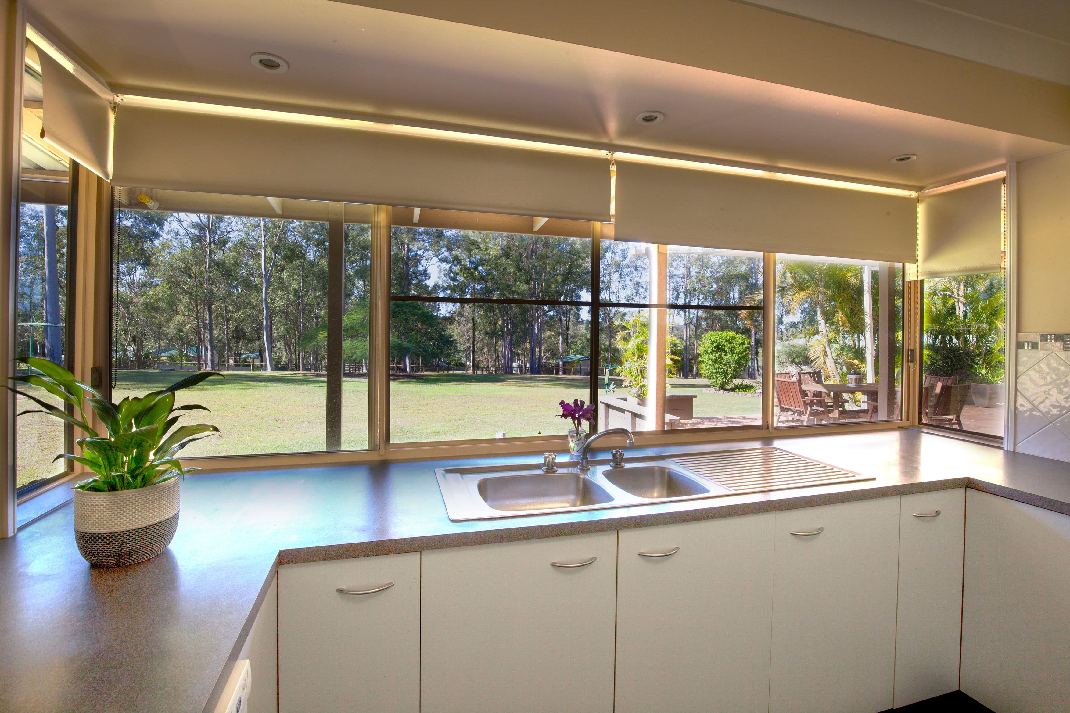 7 Glenross Drive, Pine Mountain QLD 4306, Pine Mountain - Thumbnail 2