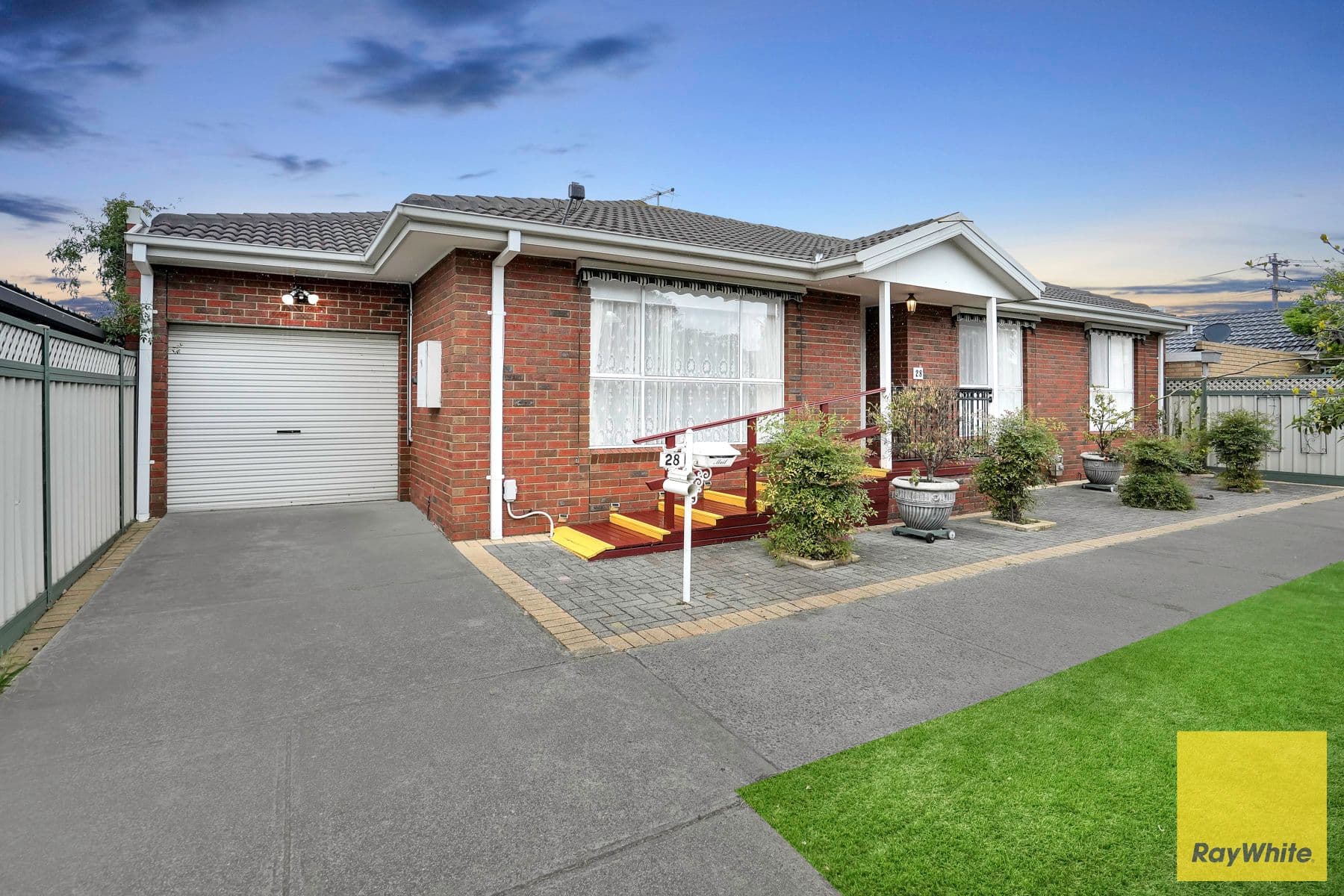 14 Campdale Place, Orange, Orange - Image 1