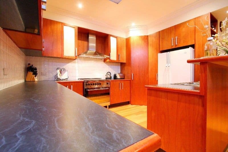 10 Edna Street, THOMASTOWN VIC 3074, Thomastown - Thumbnail 3