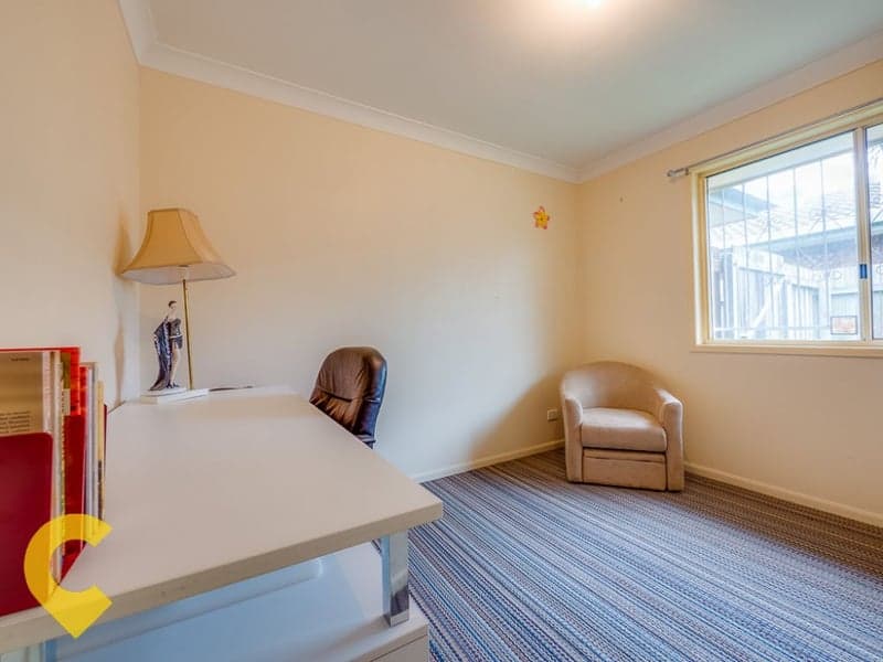 6 Buttercup Close, Meadowbrook - Thumbnail 8