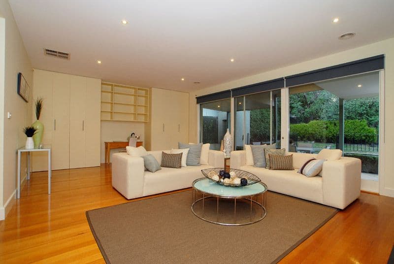 2 McCulloch Street, NUNAWADING VIC 3131, Nunawading - Thumbnail 2