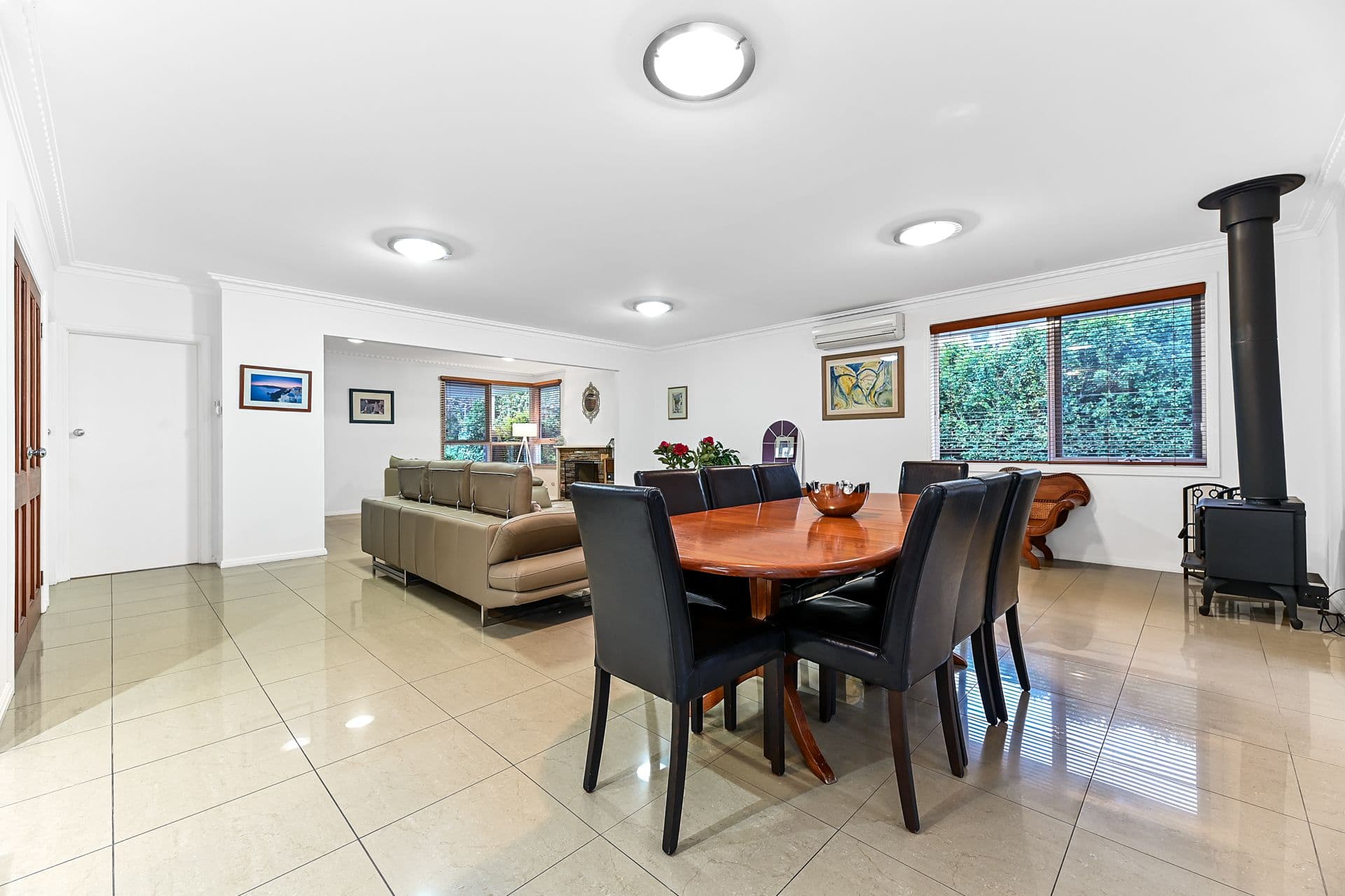 11 Rob Roy Street, Glen Waverley VIC 3150, Glen Waverley - Thumbnail 4