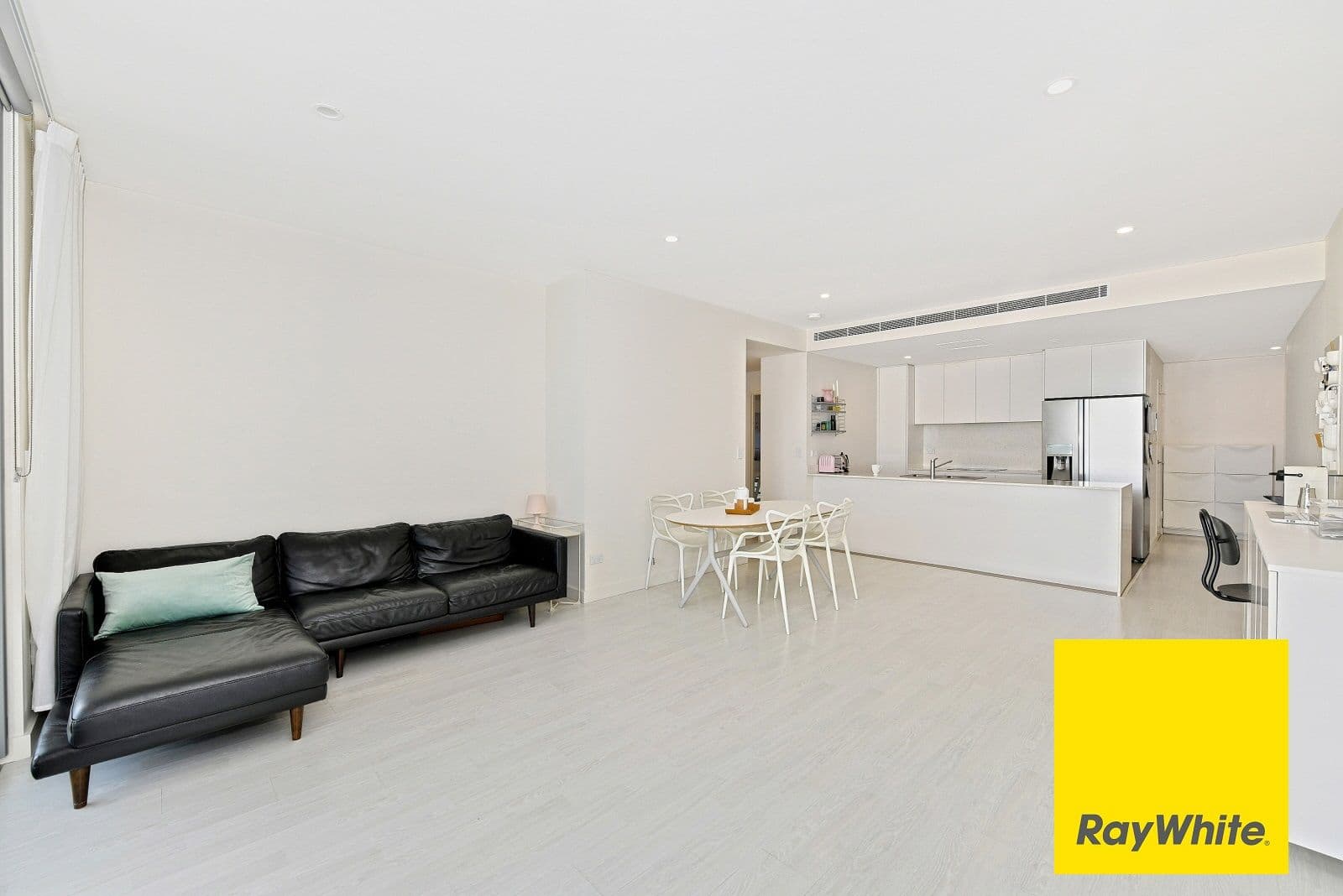 C104/2 Rowe Drive, Potts Hill NSW 2143, Potts Hill - Thumbnail 3