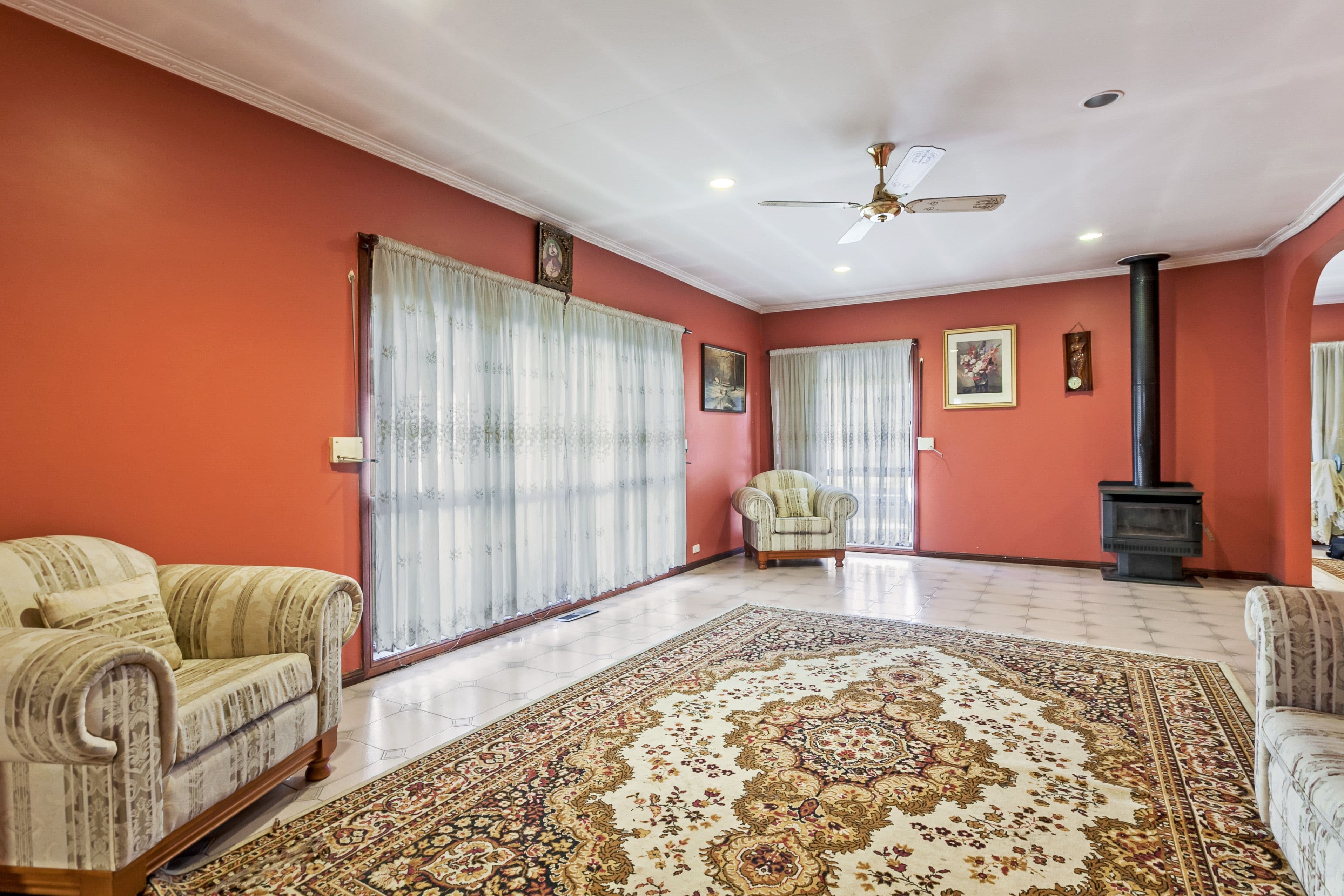 14 Lane Crescent, Reservoir VIC 3073, Reservoir - Thumbnail 4