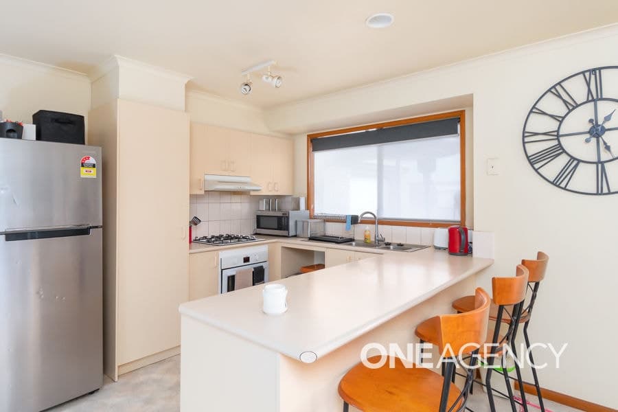 8 OTAMA Street, Glenfield Park, Glenfield Park - Thumbnail 3