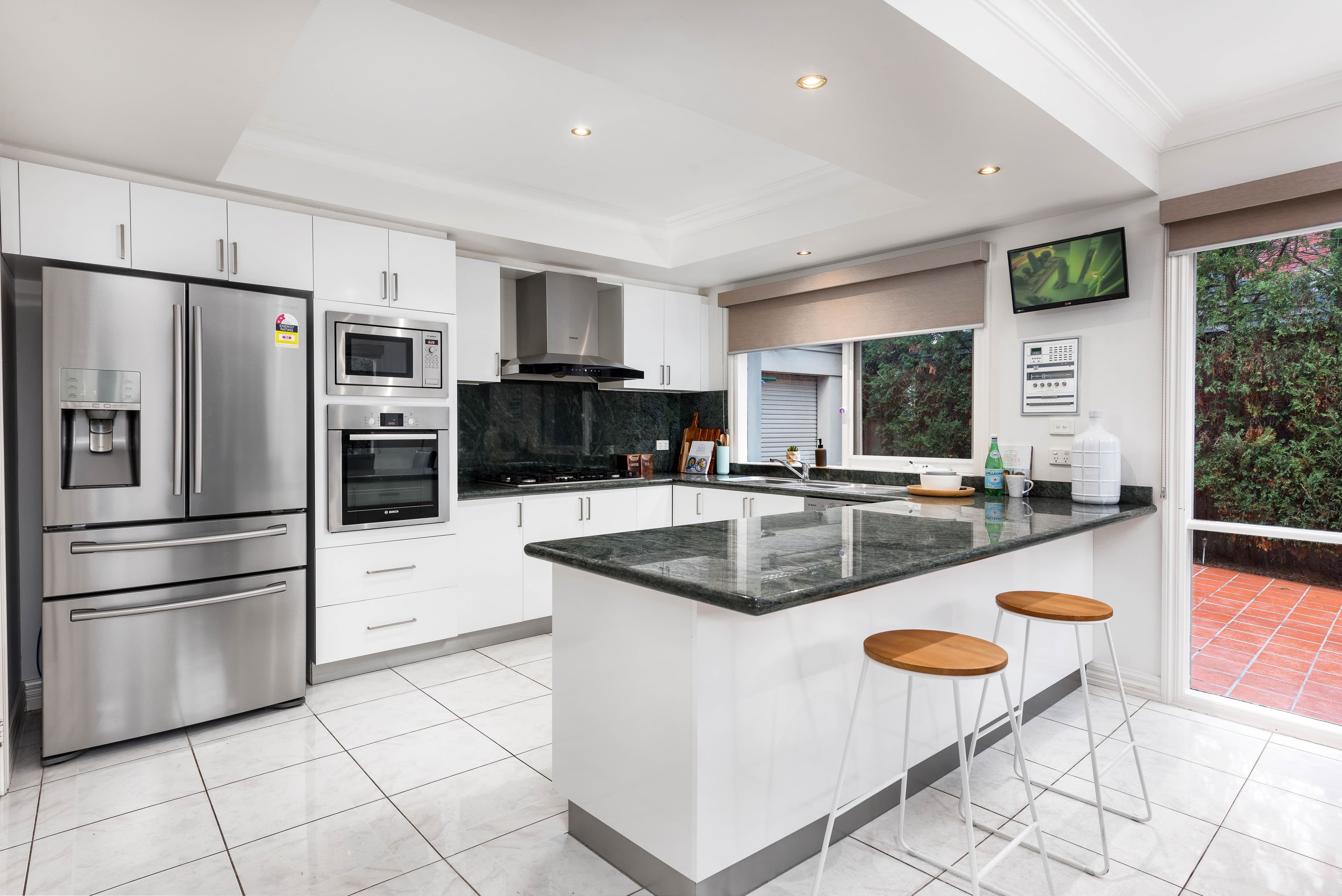 13 Toorak Court, Greensborough VIC 3088, Greensborough - Thumbnail 3