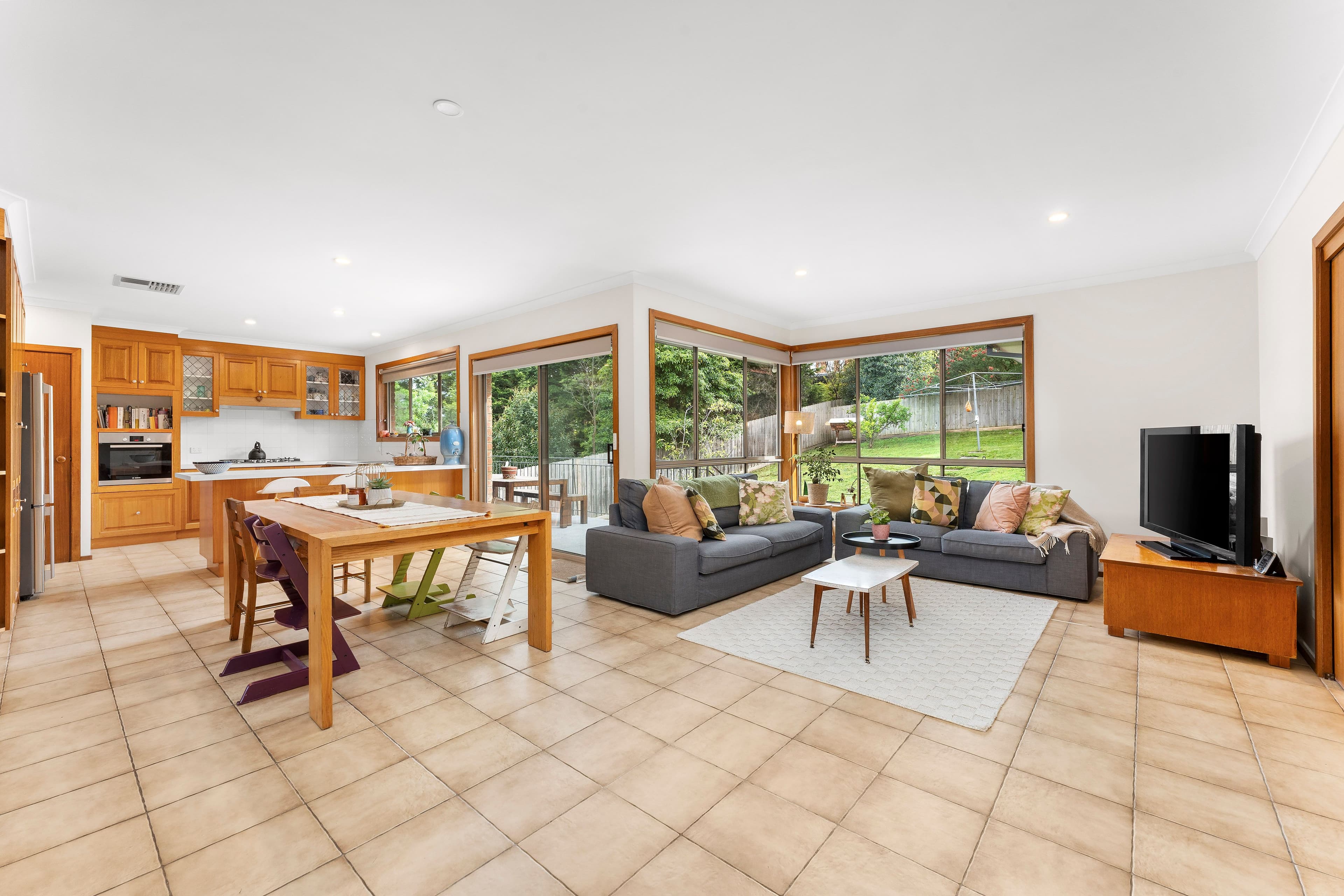 38 Wellington Park Drive, Warranwood VIC 3134, Warranwood - Thumbnail 4