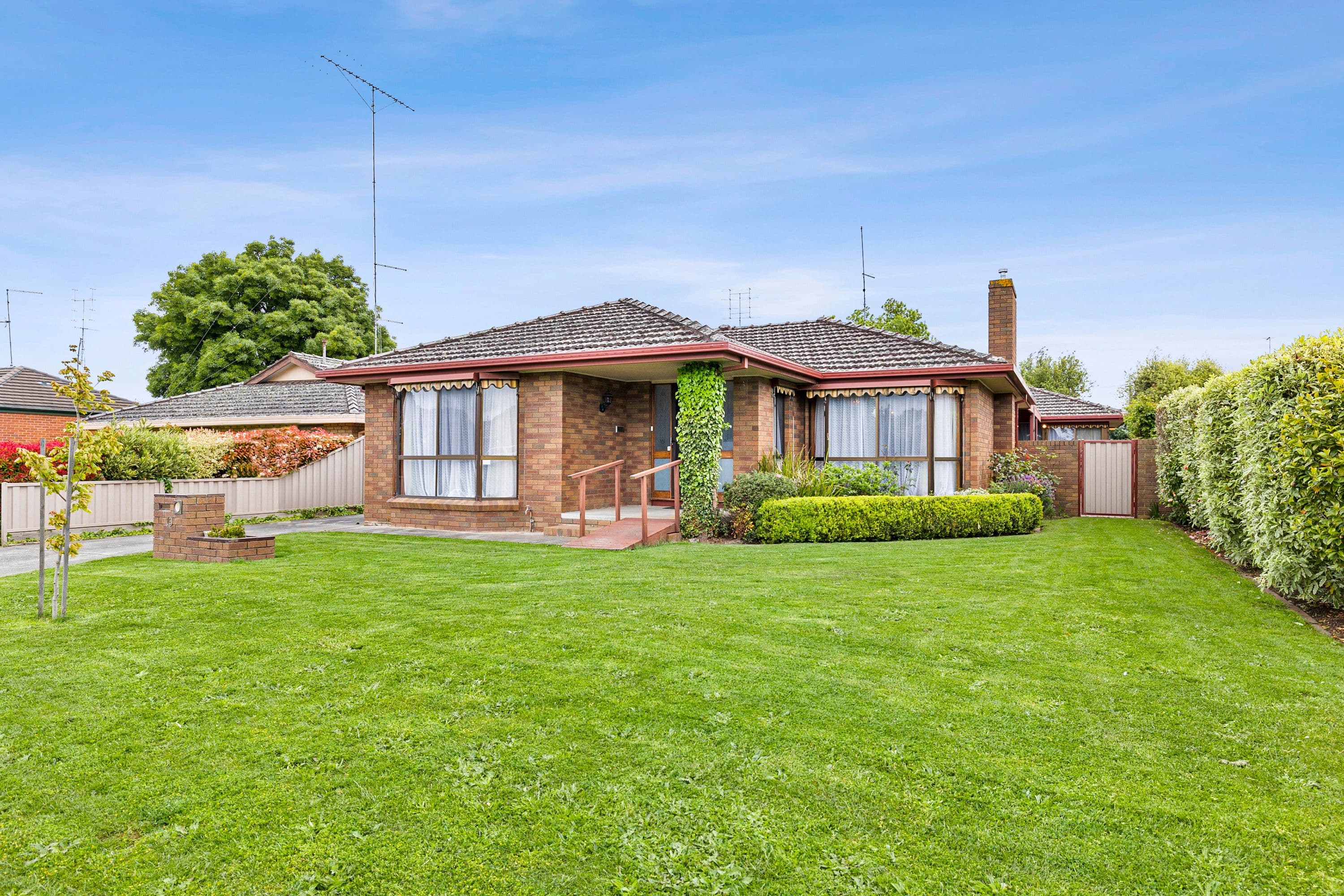 15 Shaw Avenue, Wendouree VIC 3355, Wendouree - Image 1