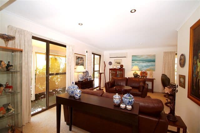 5 Woodland Crescent, TOOWOOMBA QLD 4350, Toowoomba - Thumbnail 2