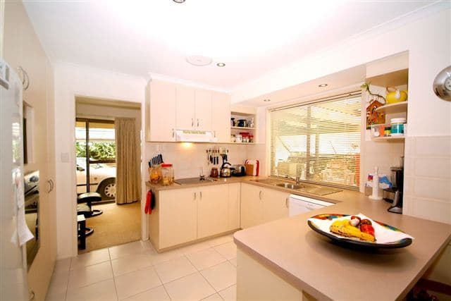 5 Woodland Crescent, TOOWOOMBA QLD 4350, Toowoomba - Thumbnail 5