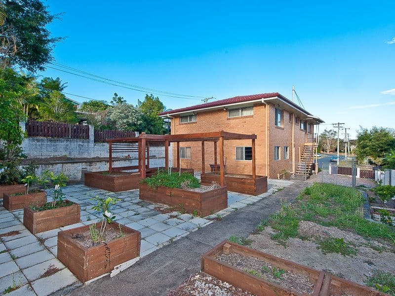 2 Rockett Street, ASPLEY QLD 4034, Aspley - Thumbnail 4
