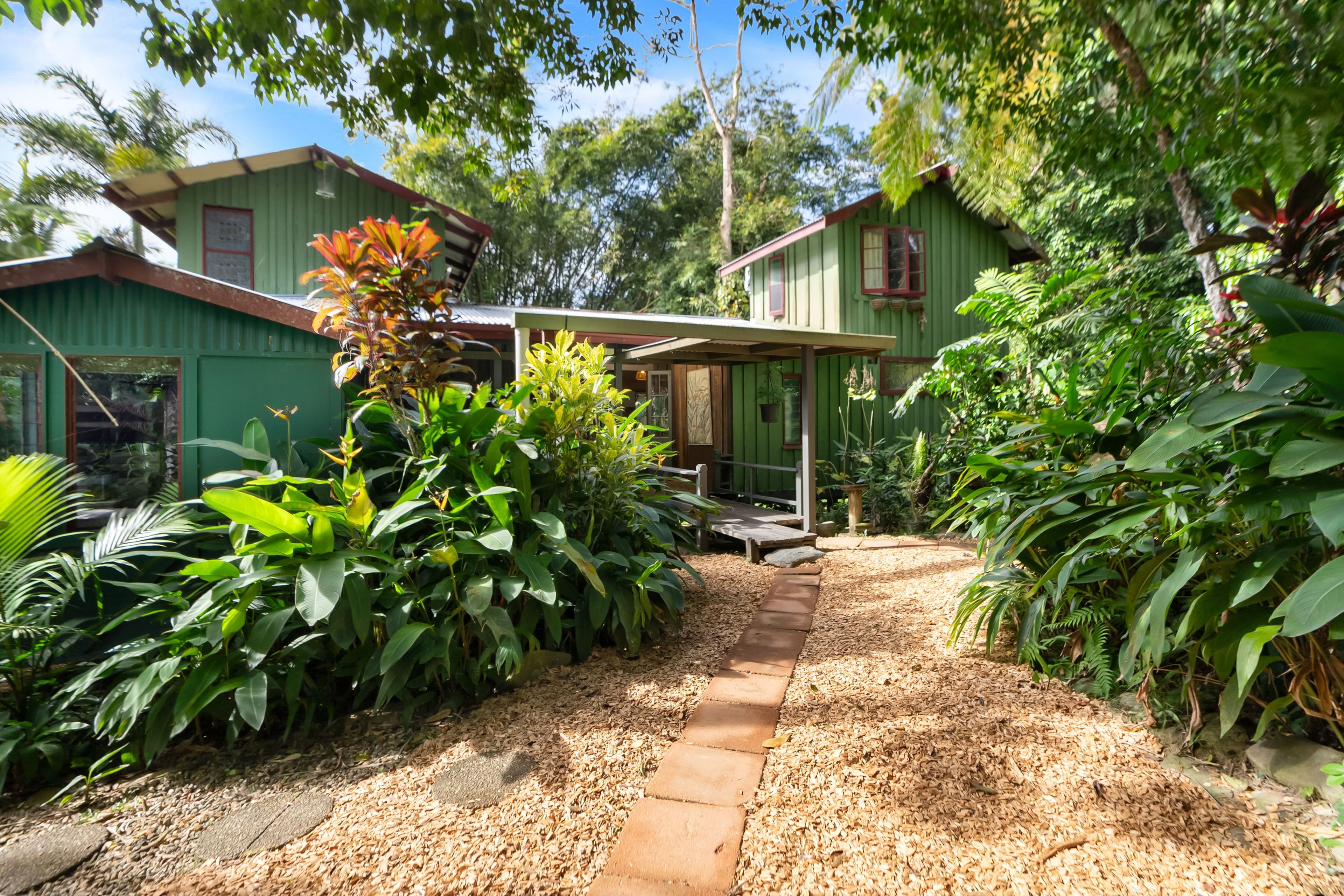 30 Kuranda Crescent, Kuranda QLD 4881, Kuranda - Thumbnail 2