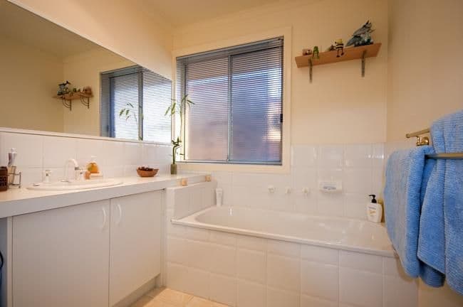 46 Mountain Gate Drive, FERNTREE GULLY VIC 3156, Ferntree Gully - Thumbnail 3