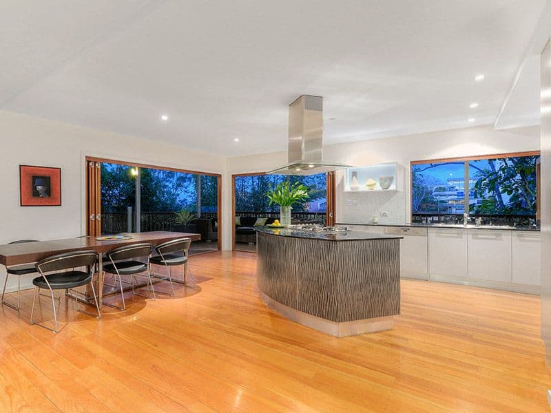 7 Lamont Street, ST LUCIA QLD 4067, St Lucia - Thumbnail 2