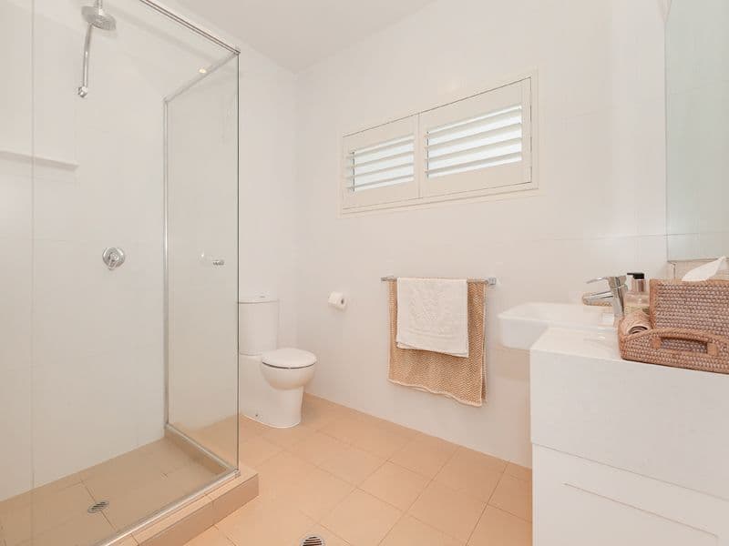 42 Long Street West, GRACEVILLE QLD 4075, Graceville - Thumbnail 8