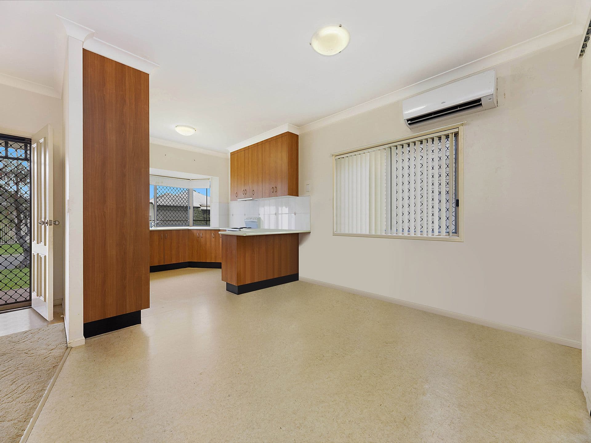 17 Coastal Avenue, Beerwah QLD 4519, Beerwah - Thumbnail 5