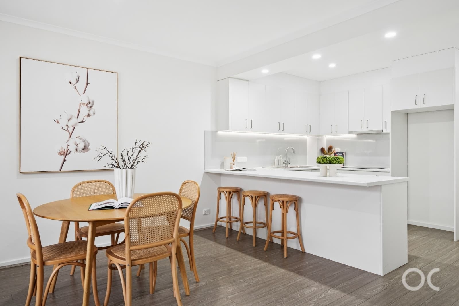 2/19 St Helena Place, Adelaide - Thumbnail 4