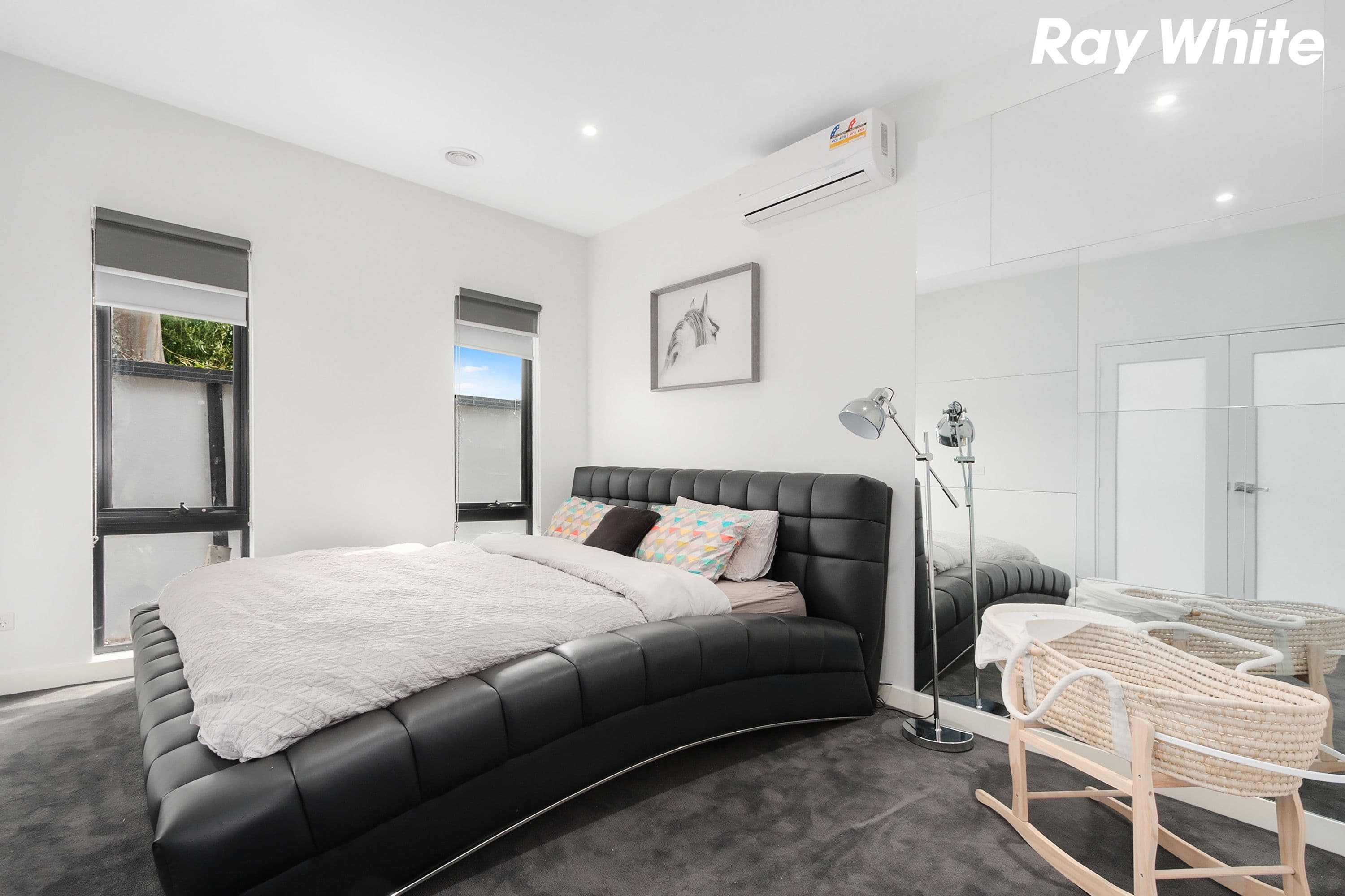 11 Penarie Place, Pakenham VIC 3810, Pakenham - Thumbnail 4