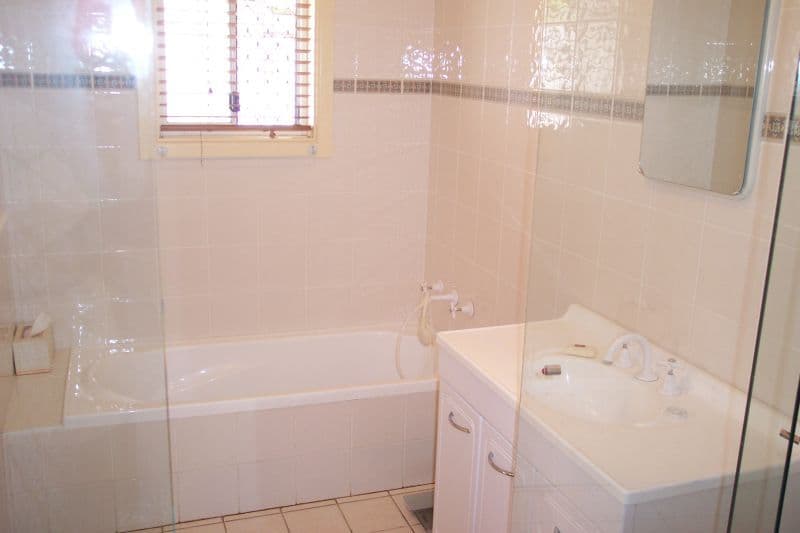 35  The Parkway, BALGOWNIE NSW 2519, Balgownie - Thumbnail 4