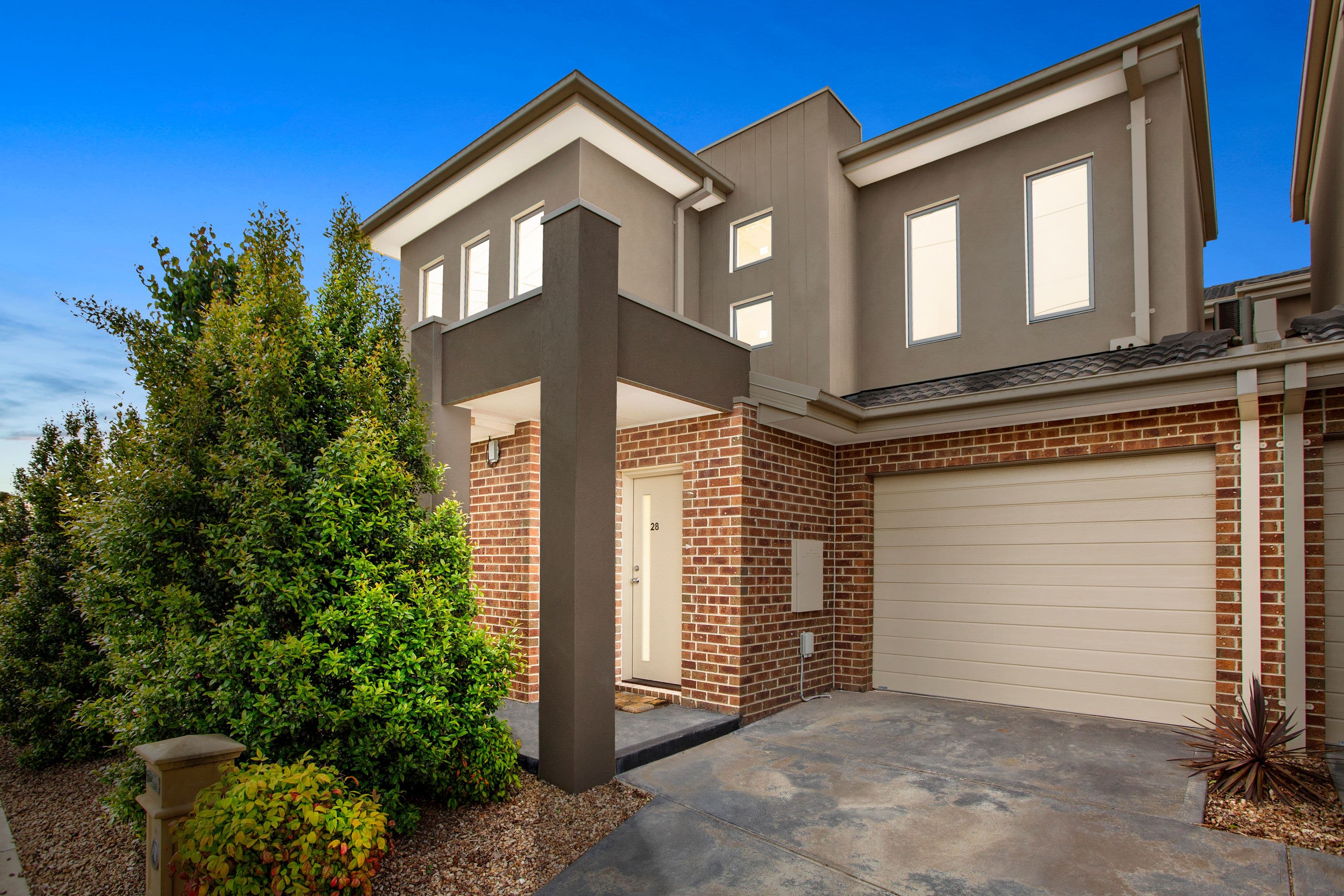 28 McGlynn Avenue, South Morang VIC 3752, South Morang - Image 1