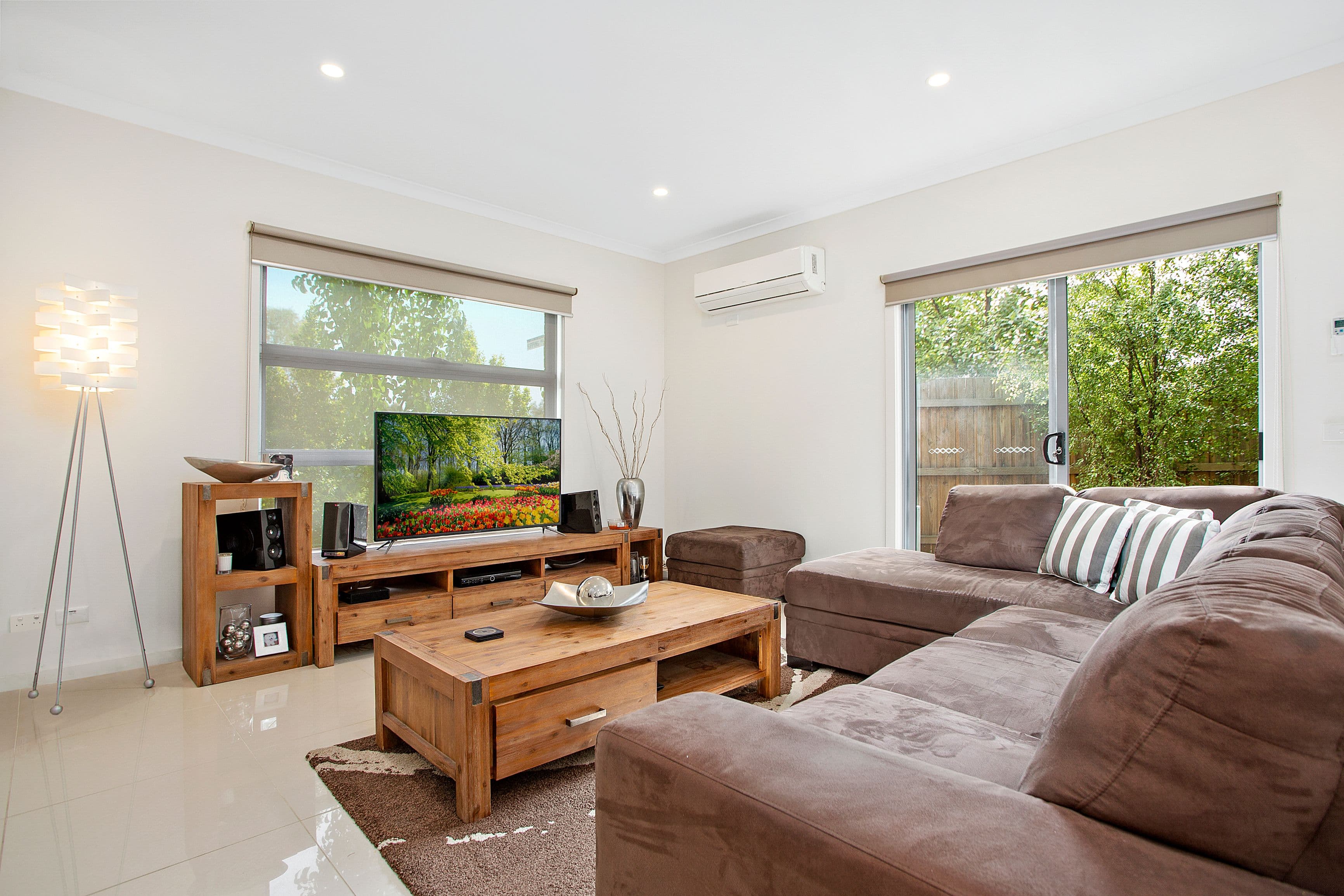 28 McGlynn Avenue, South Morang VIC 3752, South Morang - Thumbnail 4