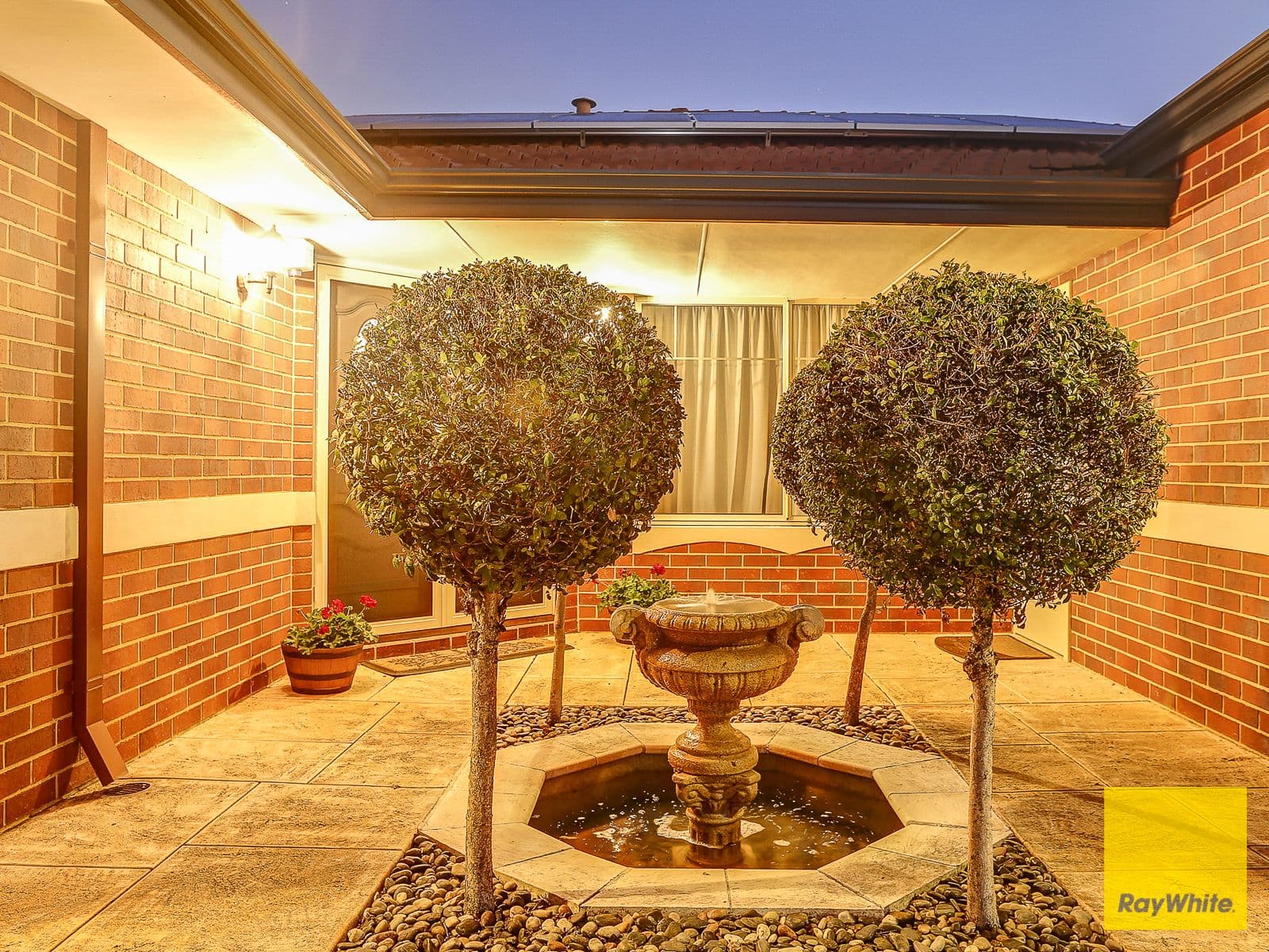 1/49 Rokewood Crescent, Meadow Heights VIC 3048, Meadow Heights - Thumbnail 3