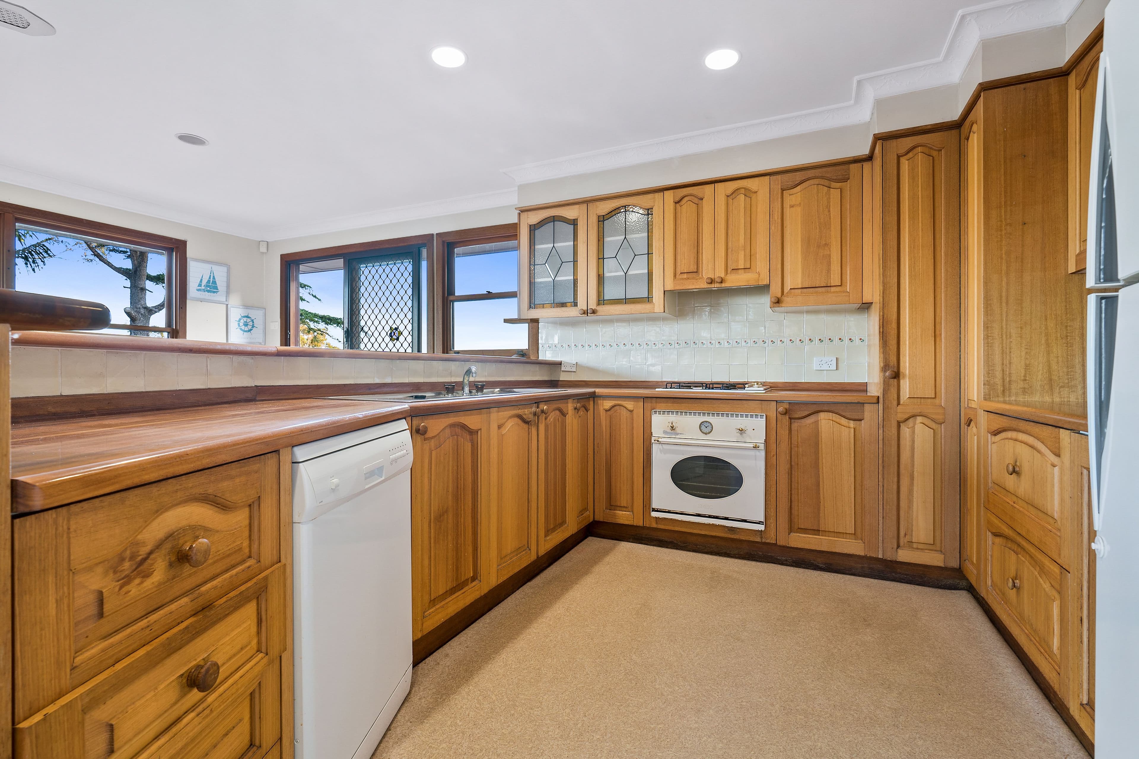 92 Rosa Street, Oatley NSW 2223, Oatley - Thumbnail 6