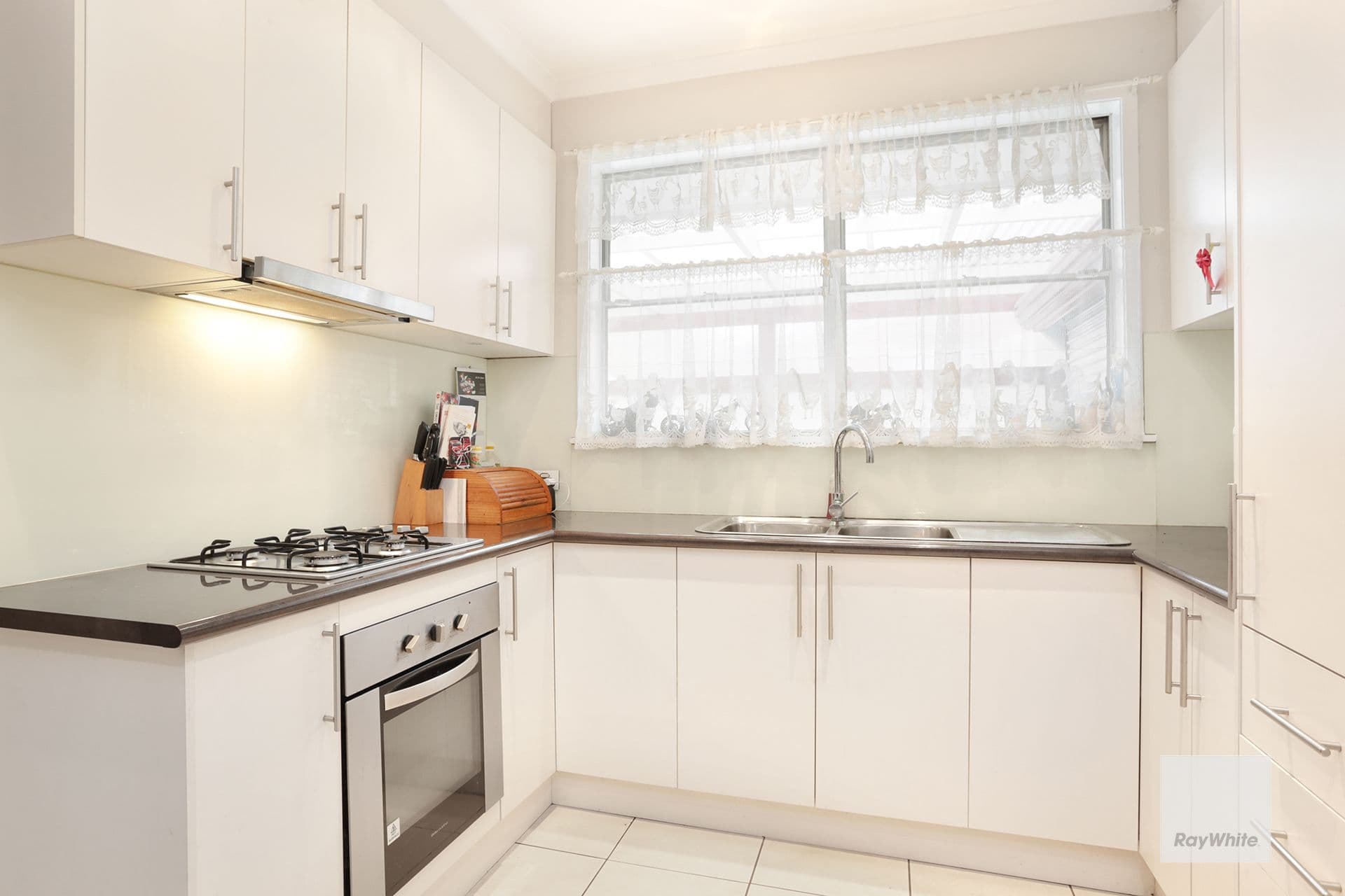33 Henderson Street, Laverton VIC 3028, Laverton - Thumbnail 8