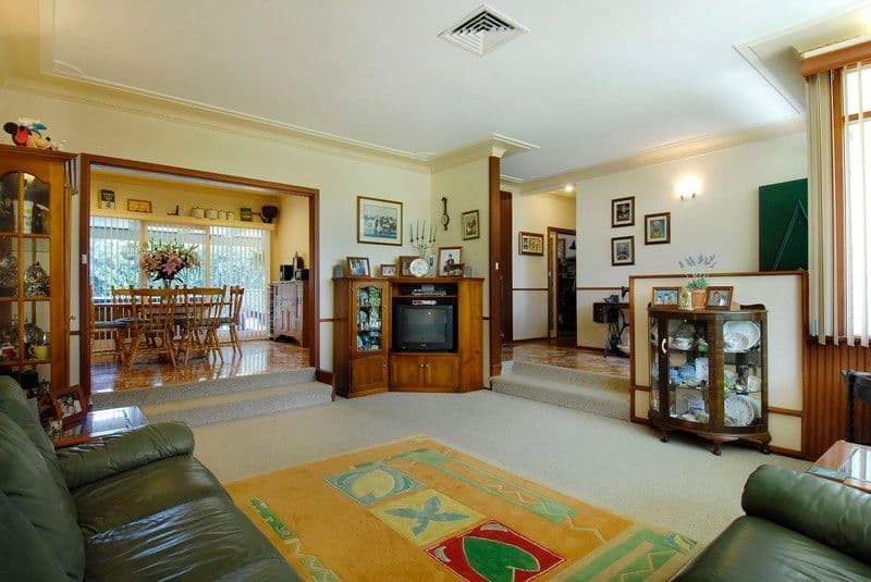 14 Willow Drive, Baulkham Hills NSW 2153, Baulkham Hills - Thumbnail 3