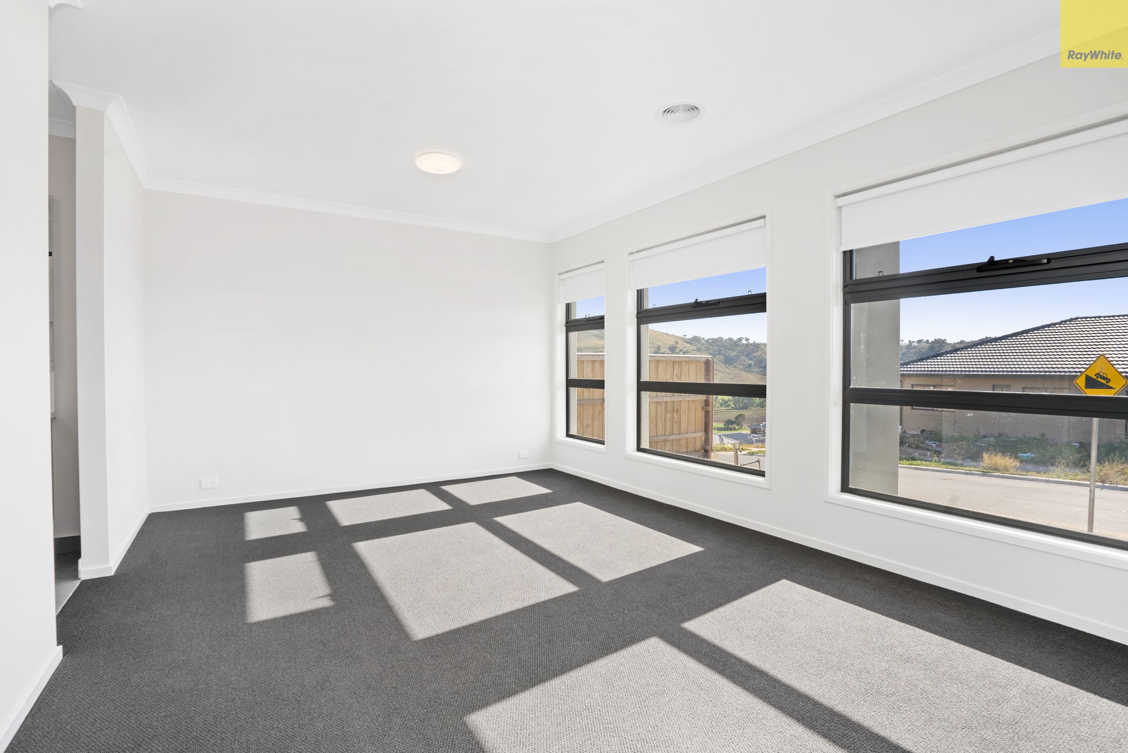 215 Stonehill Drive, Maddingley VIC 3340, Maddingley - Thumbnail 8