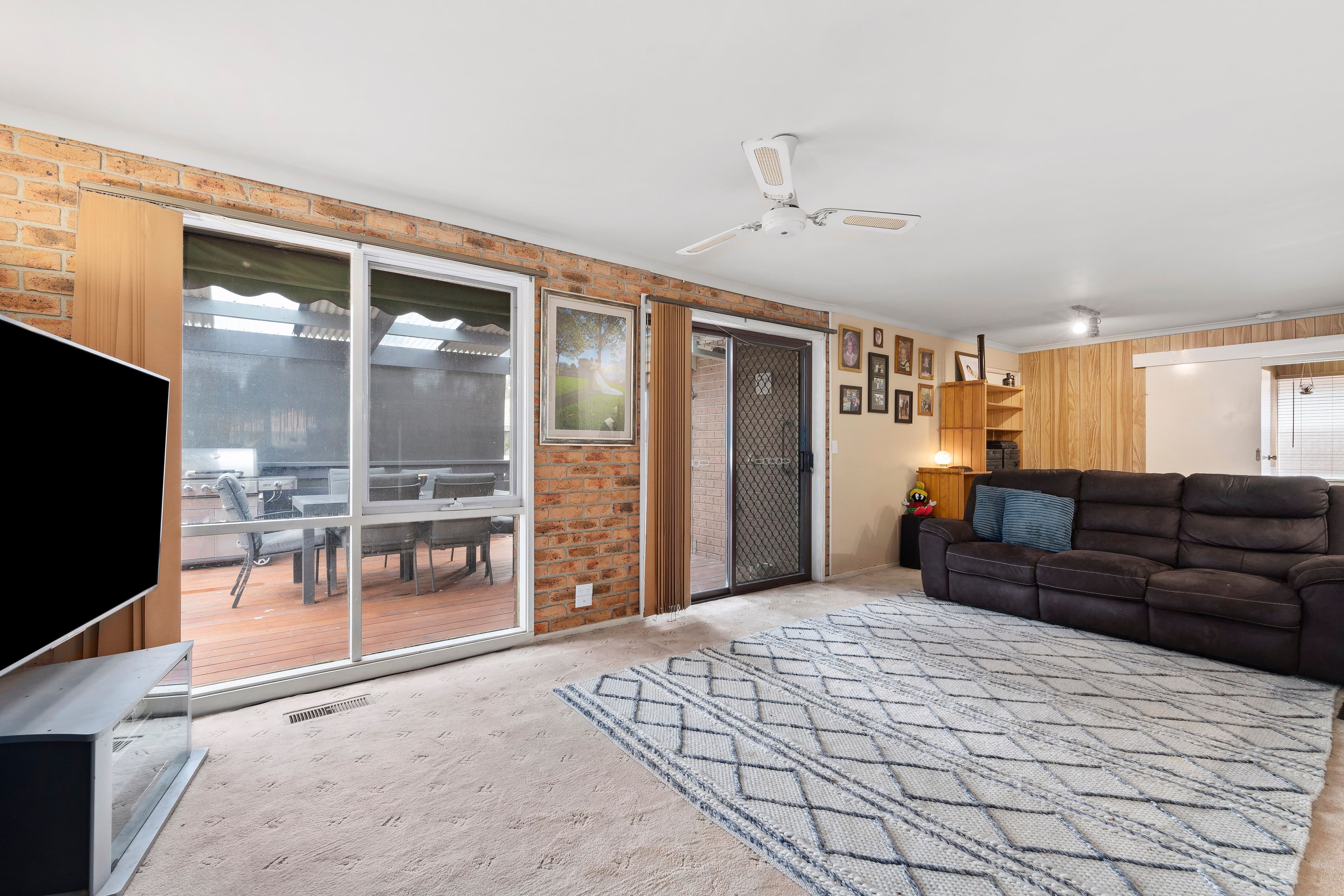 11 Statesman Crescent, Mill Park VIC 3082, Mill Park - Thumbnail 5