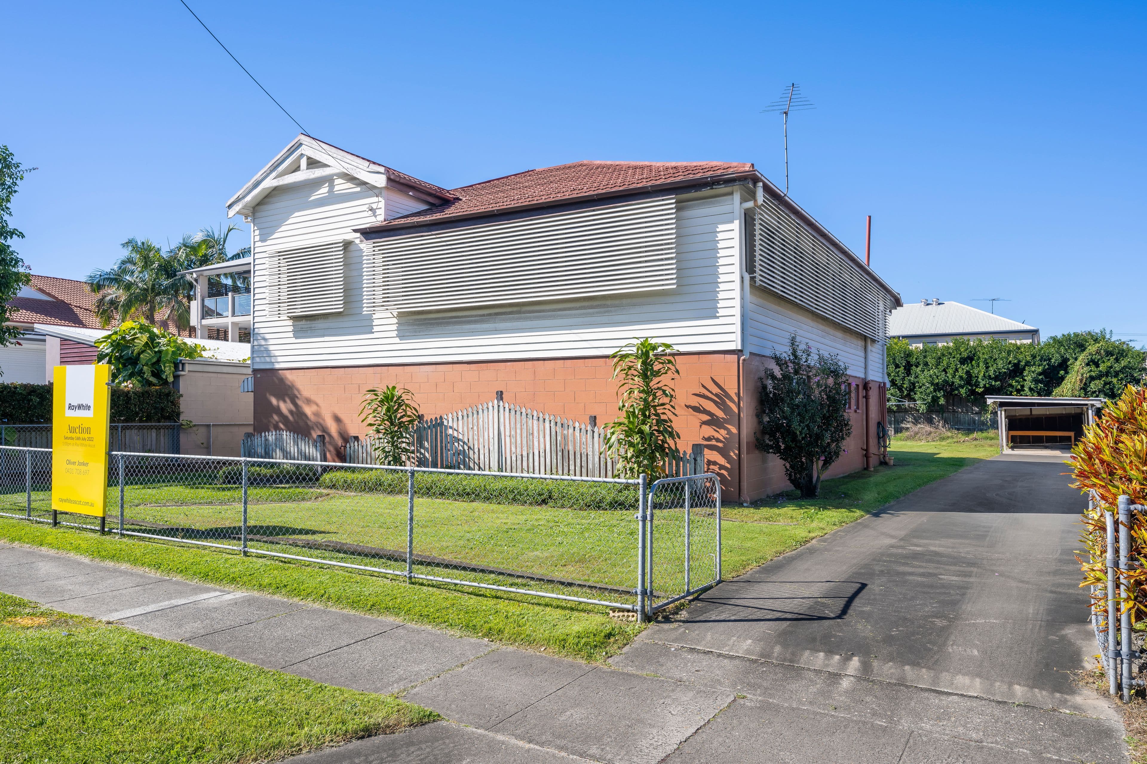 81-83 Nudgee Road, Hamilton QLD 4007, Hamilton - Image 1