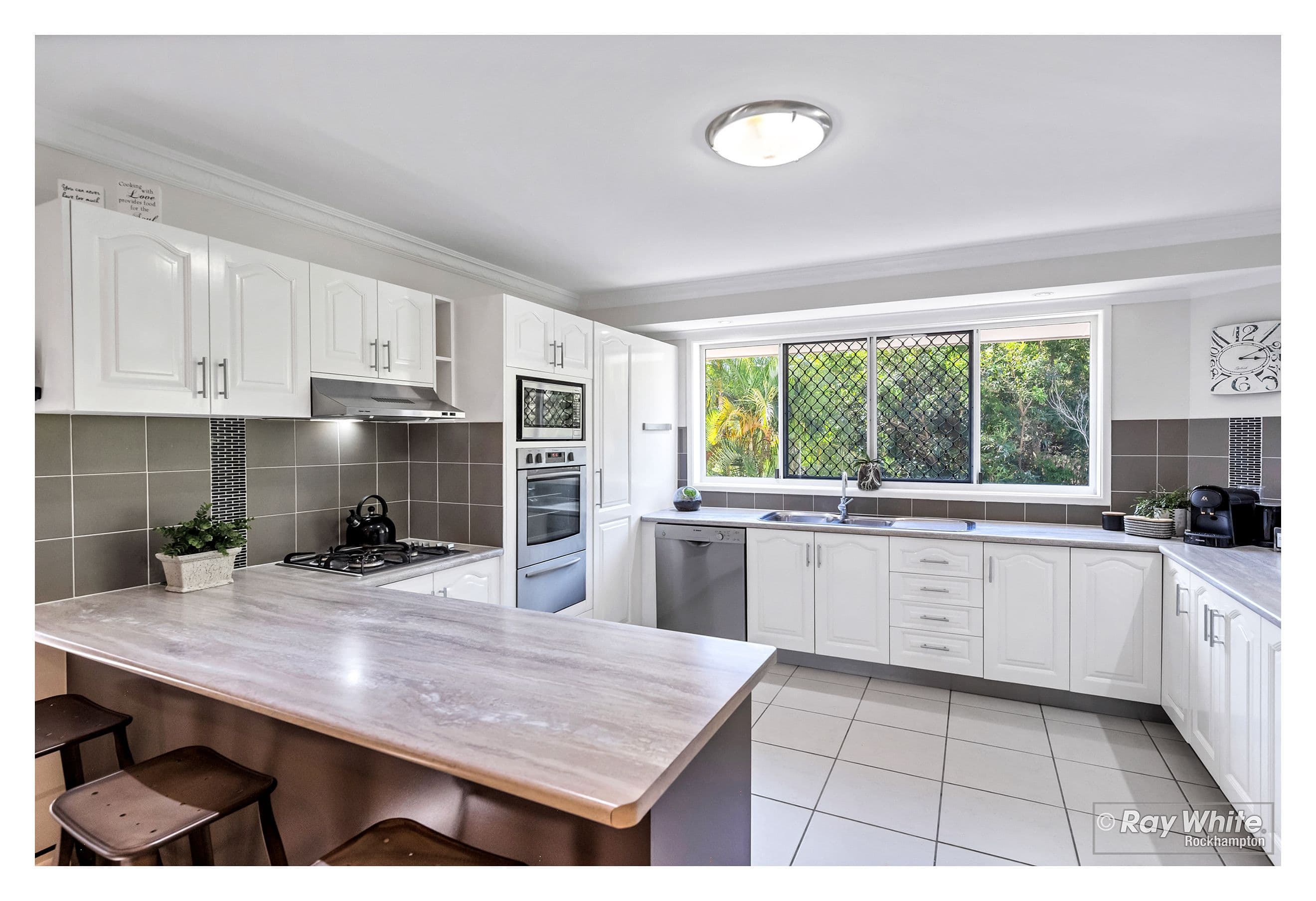 10 Callistemon Close, Frenchville QLD 4701, Frenchville - Thumbnail 4