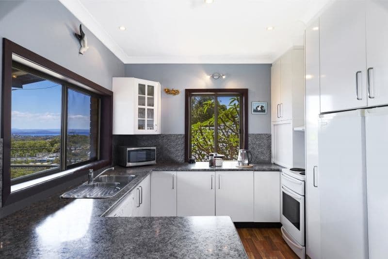 8 Masefield Avenue, Bateau Bay NSW 2261, Bateau Bay - Thumbnail 4