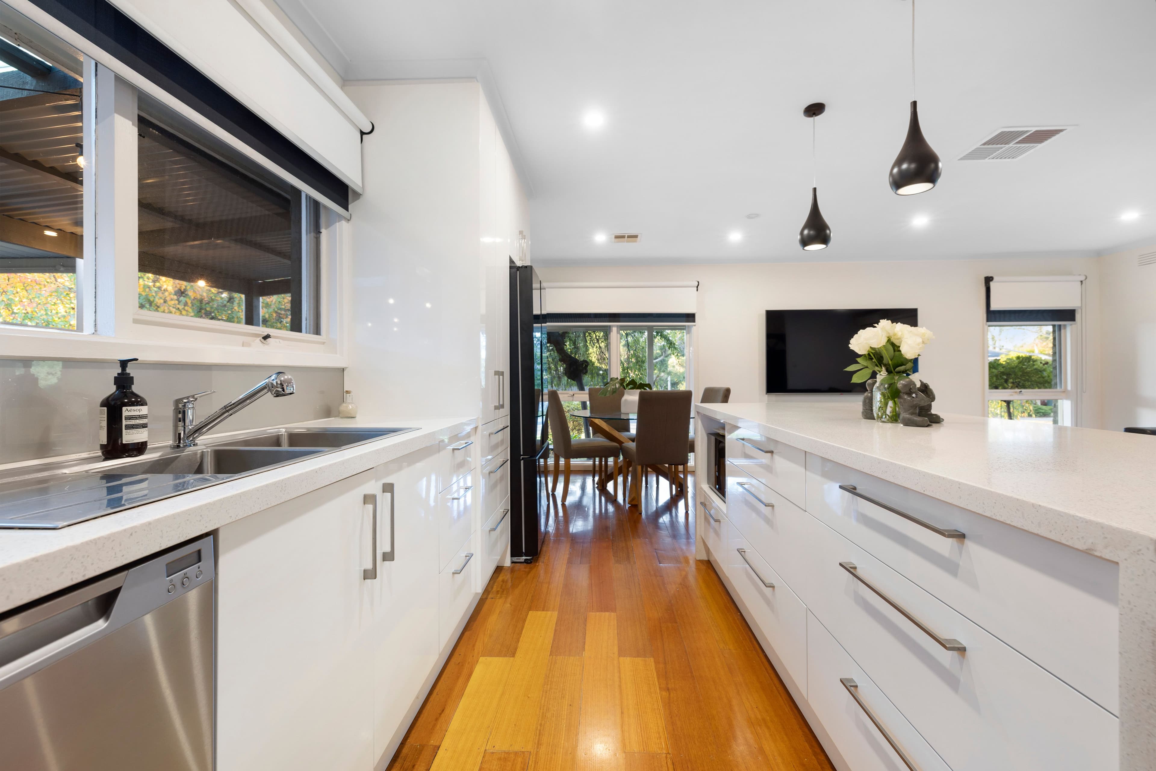 12 Dudley Avenue, Wantirna VIC 3152, Wantirna - Thumbnail 5