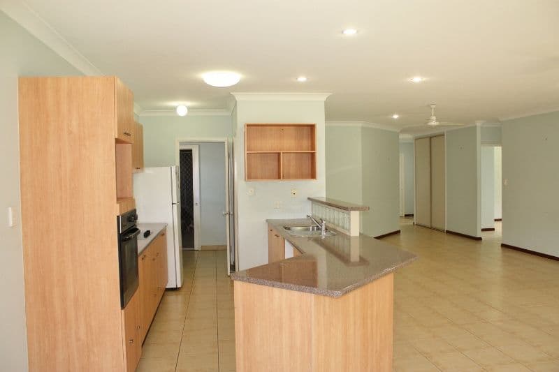 223 ROBERT Road, Bentley Park QLD 4869, Bentley Park - Thumbnail 7