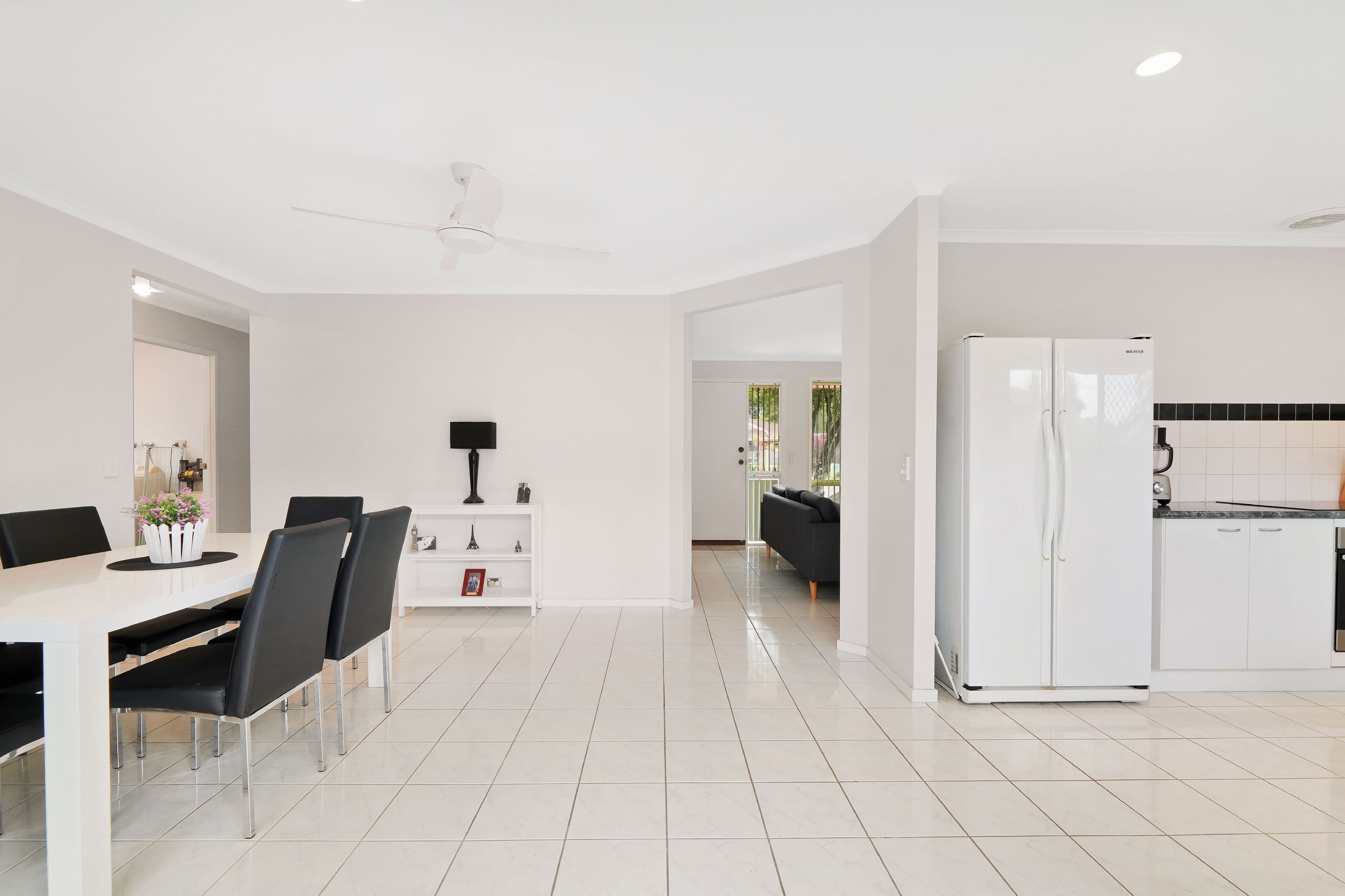 4 Parkmore Close, Robina QLD 4226, Robina - Thumbnail 3