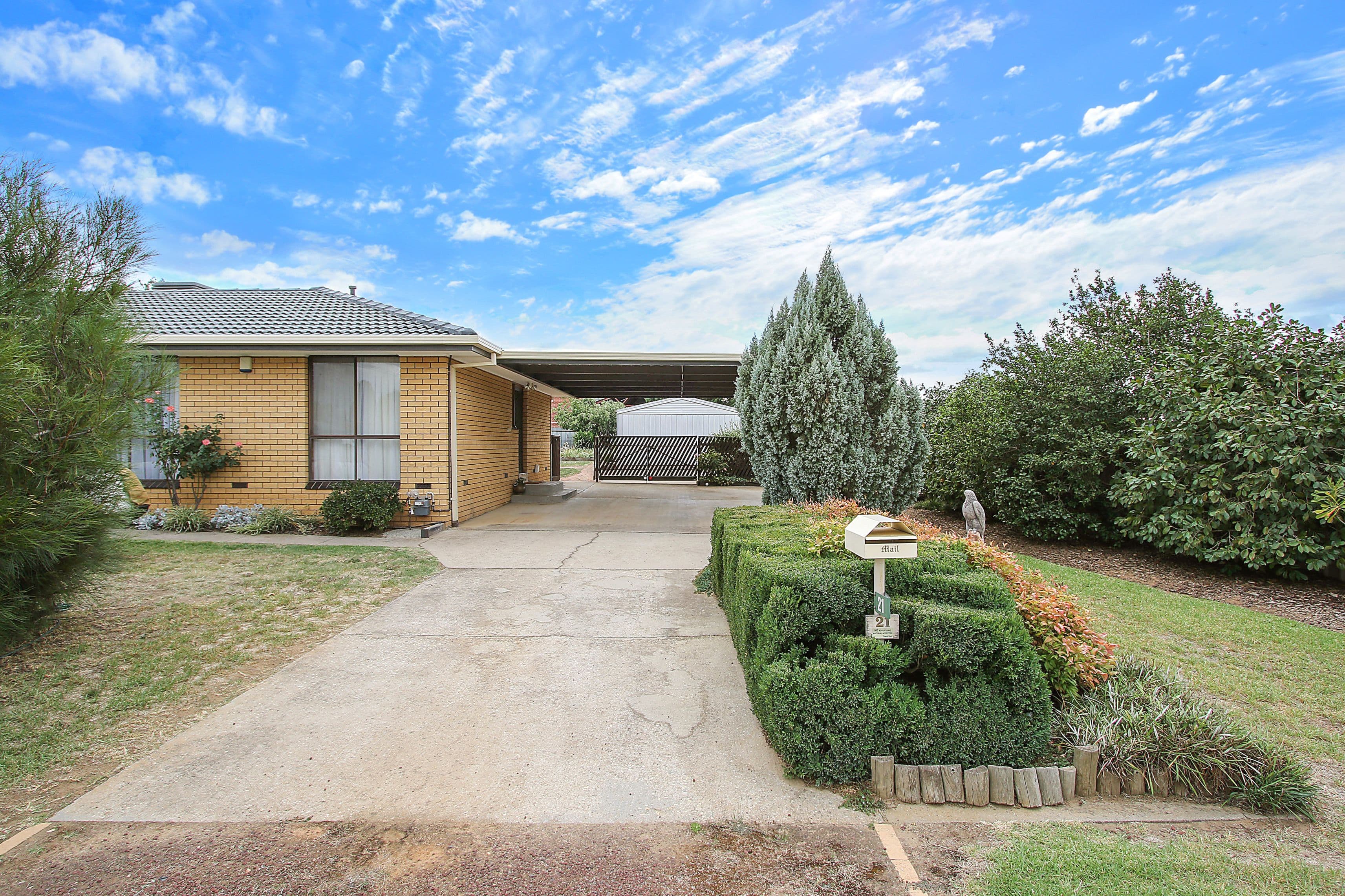 21 Victoria Street, Howlong NSW 2643, Howlong - Image 1