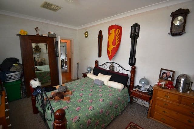 25 Loco Street, Seymour VIC 3660, Seymour - Thumbnail 5
