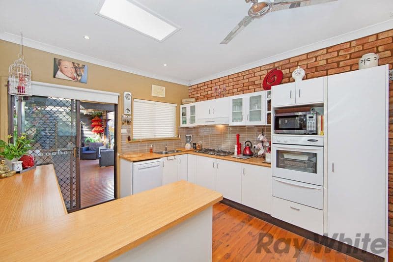 40 Manuka Parade, GOROKAN NSW 2263, Gorokan - Thumbnail 2