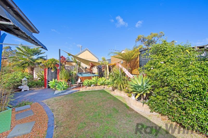 40 Manuka Parade, GOROKAN NSW 2263, Gorokan - Thumbnail 5