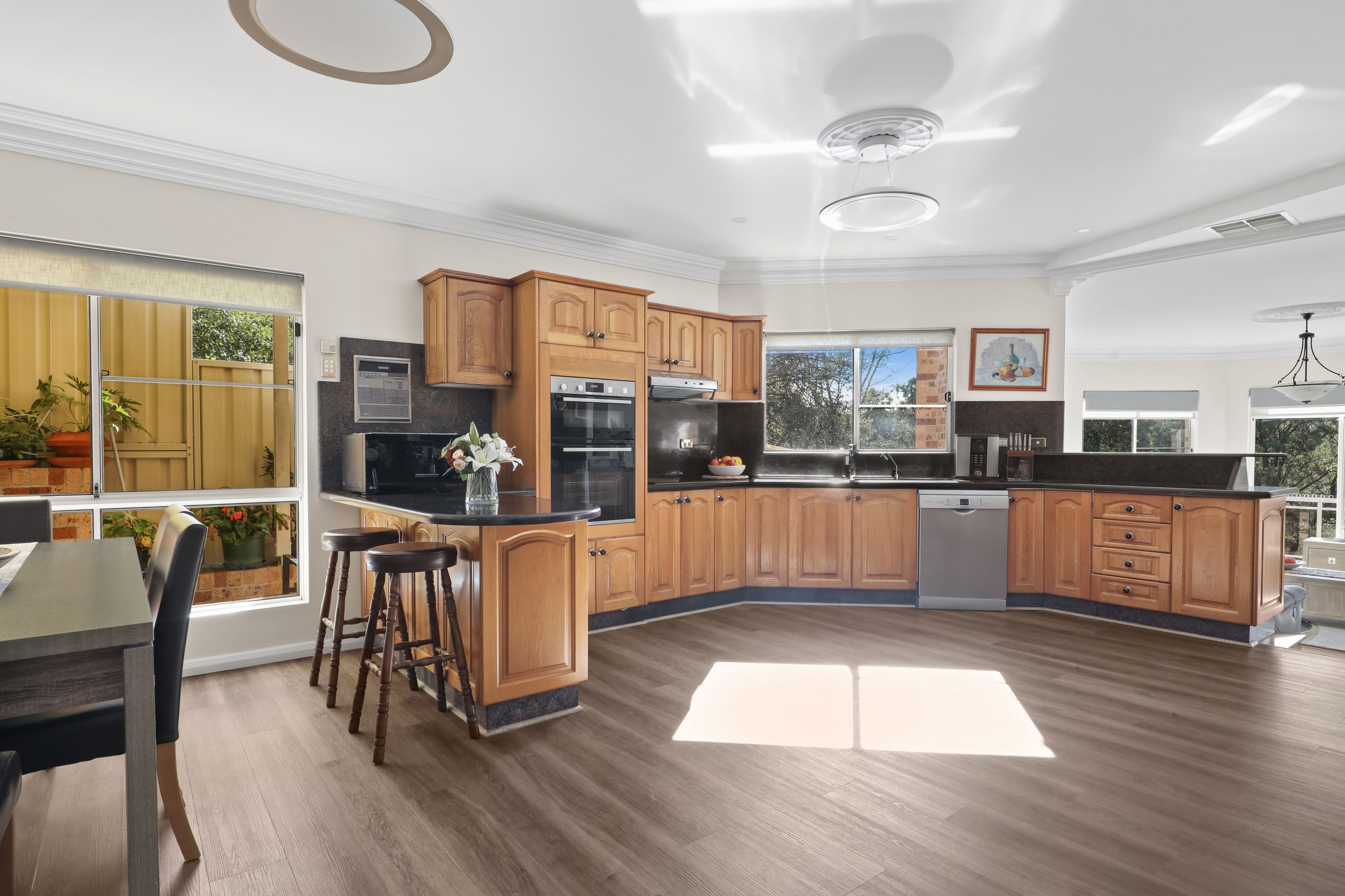 9 Amede Place, Illawong NSW 2234, Illawong - Thumbnail 4