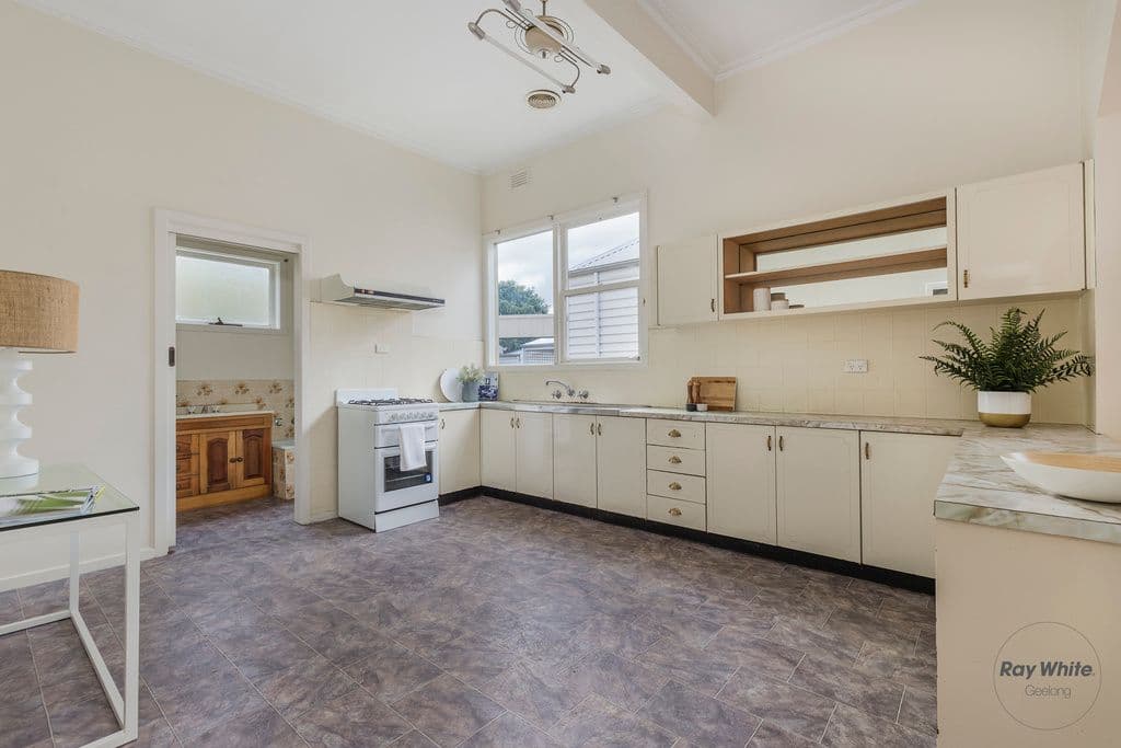 225 Pakington Street, Geelong West VIC 3218, Geelong West - Thumbnail 8