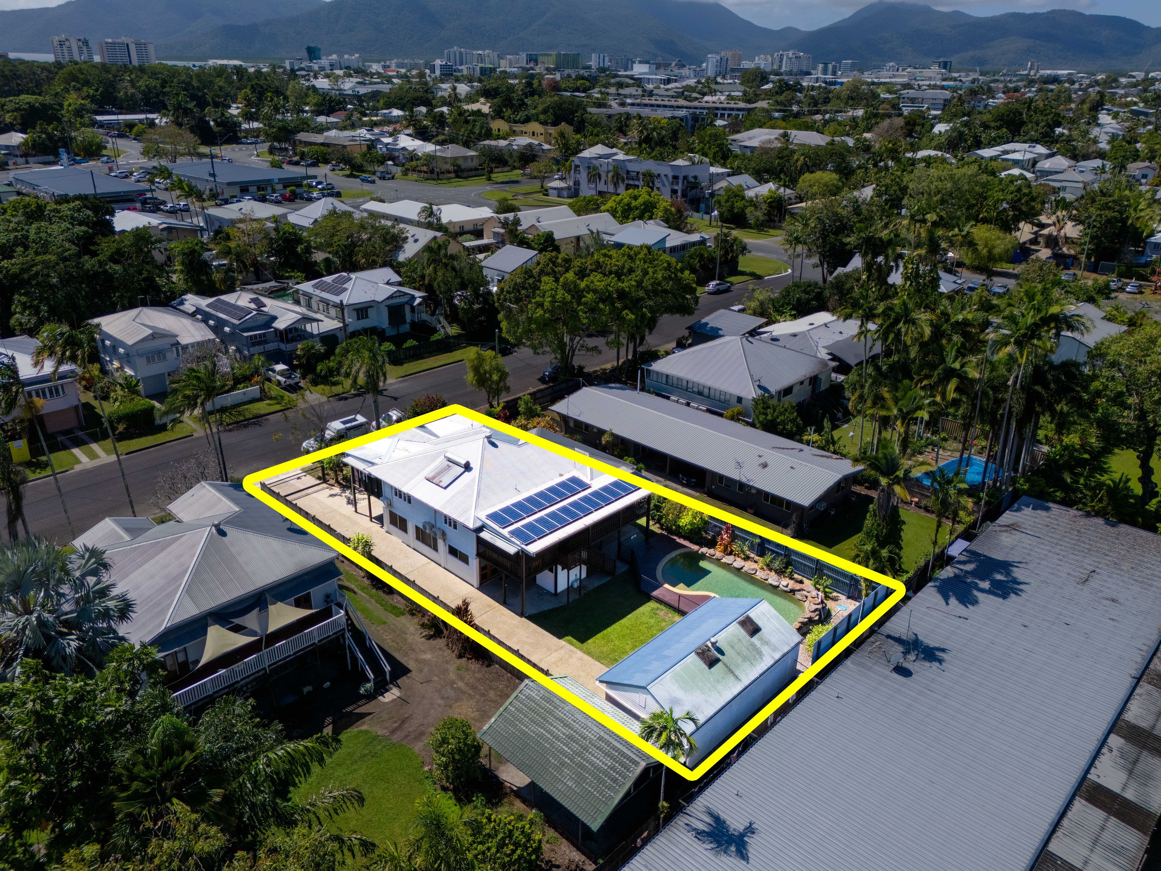 11-13 Queen Street, Parramatta Park QLD 4870, Parramatta Park - Thumbnail 2