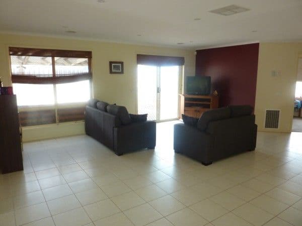 12 Webster Court, CARRUM DOWNS VIC 3201, Carrum Downs - Thumbnail 2