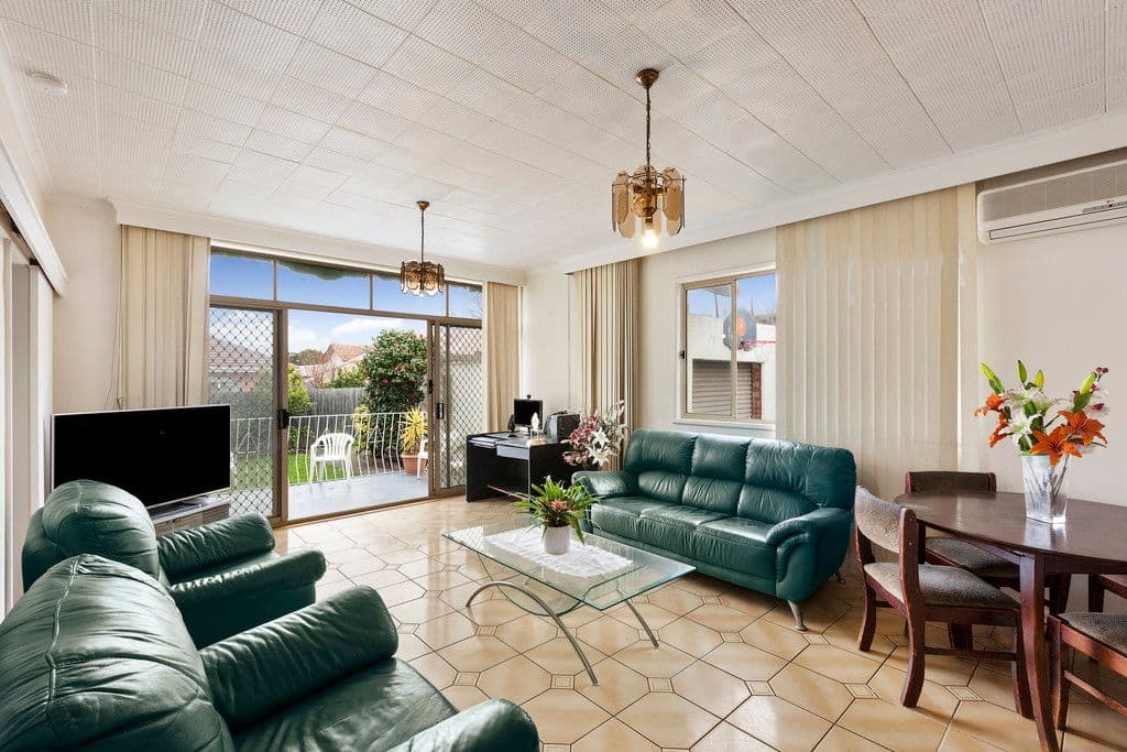 5 Poinsettia Street, Flinders View QLD 4305, Flinders View - Thumbnail 4