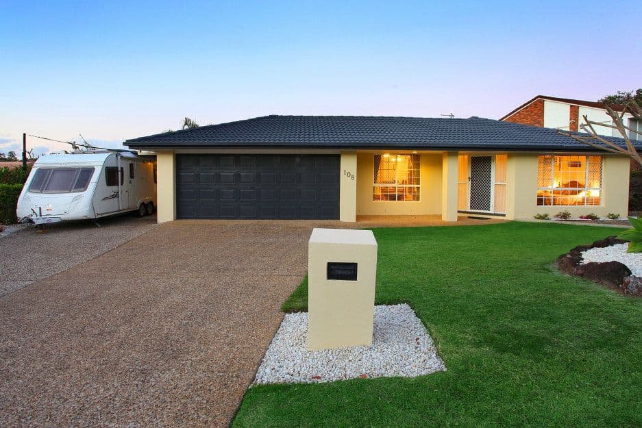 108 Glen Eagles Drive, ROBINA QLD 4226, Robina - Thumbnail 2